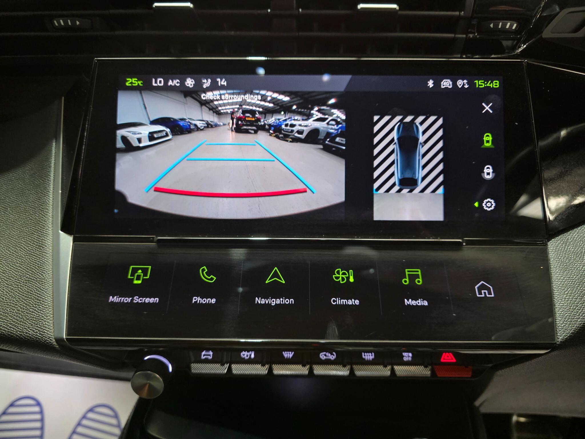 Peugeot 408 view 8