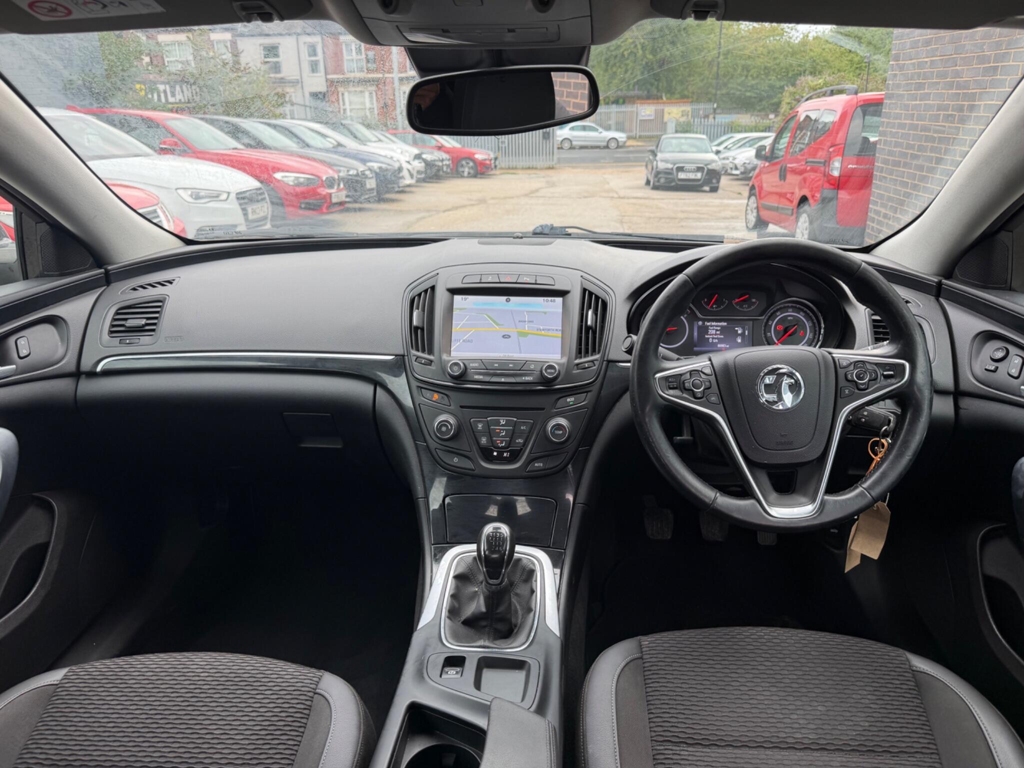 Vauxhall Insignia view 23