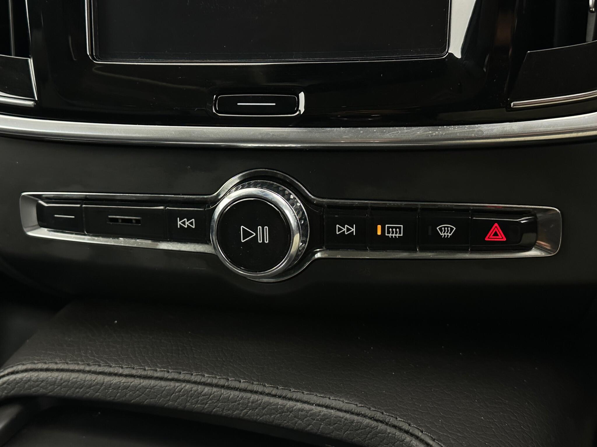 Volvo V90 view 22