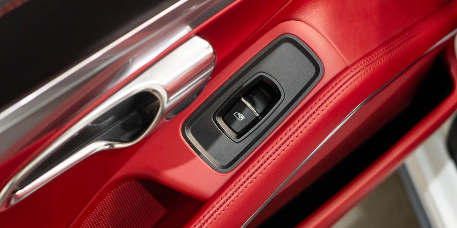 Porsche Targa view 30