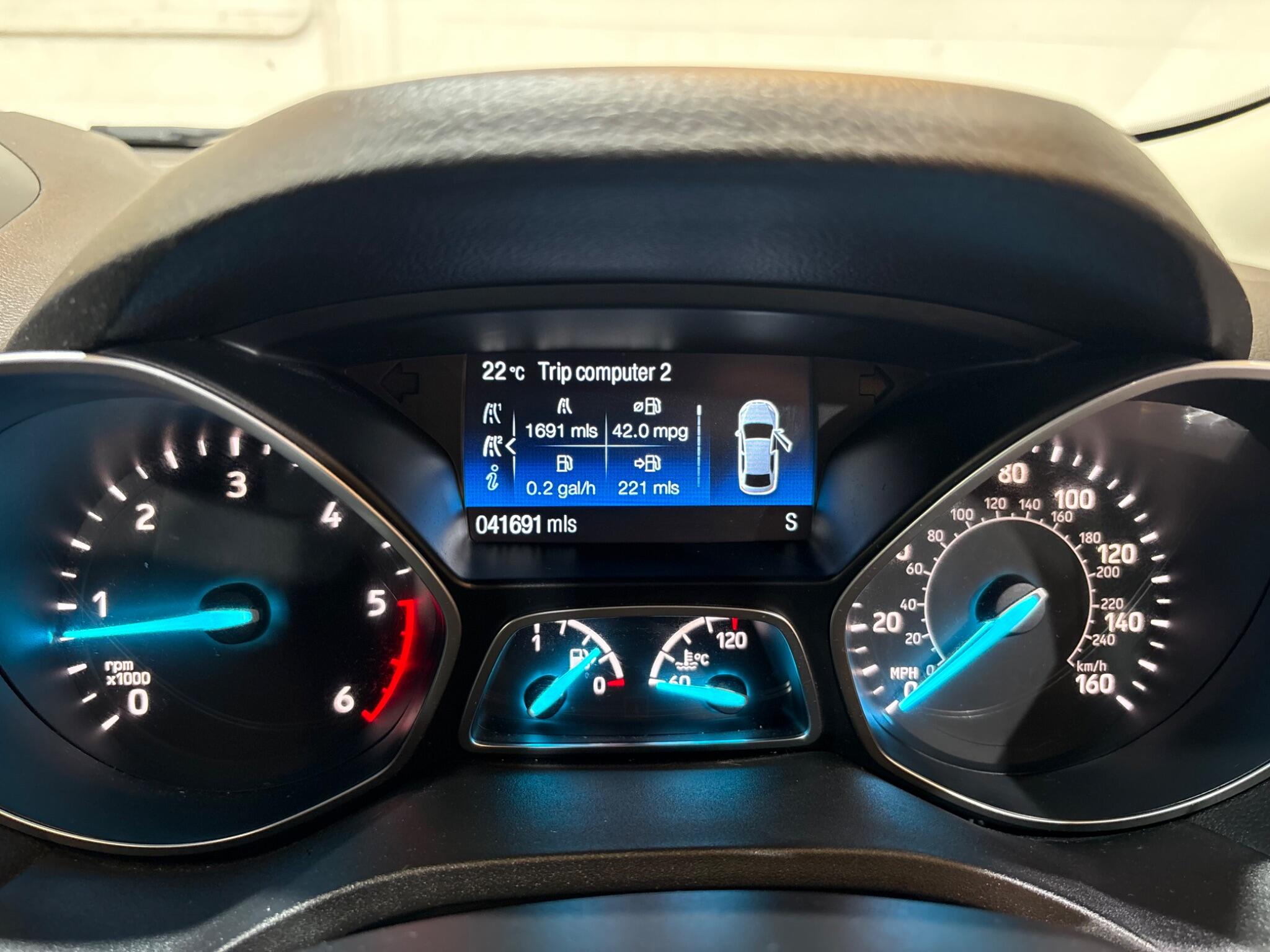 Ford Kuga view 47