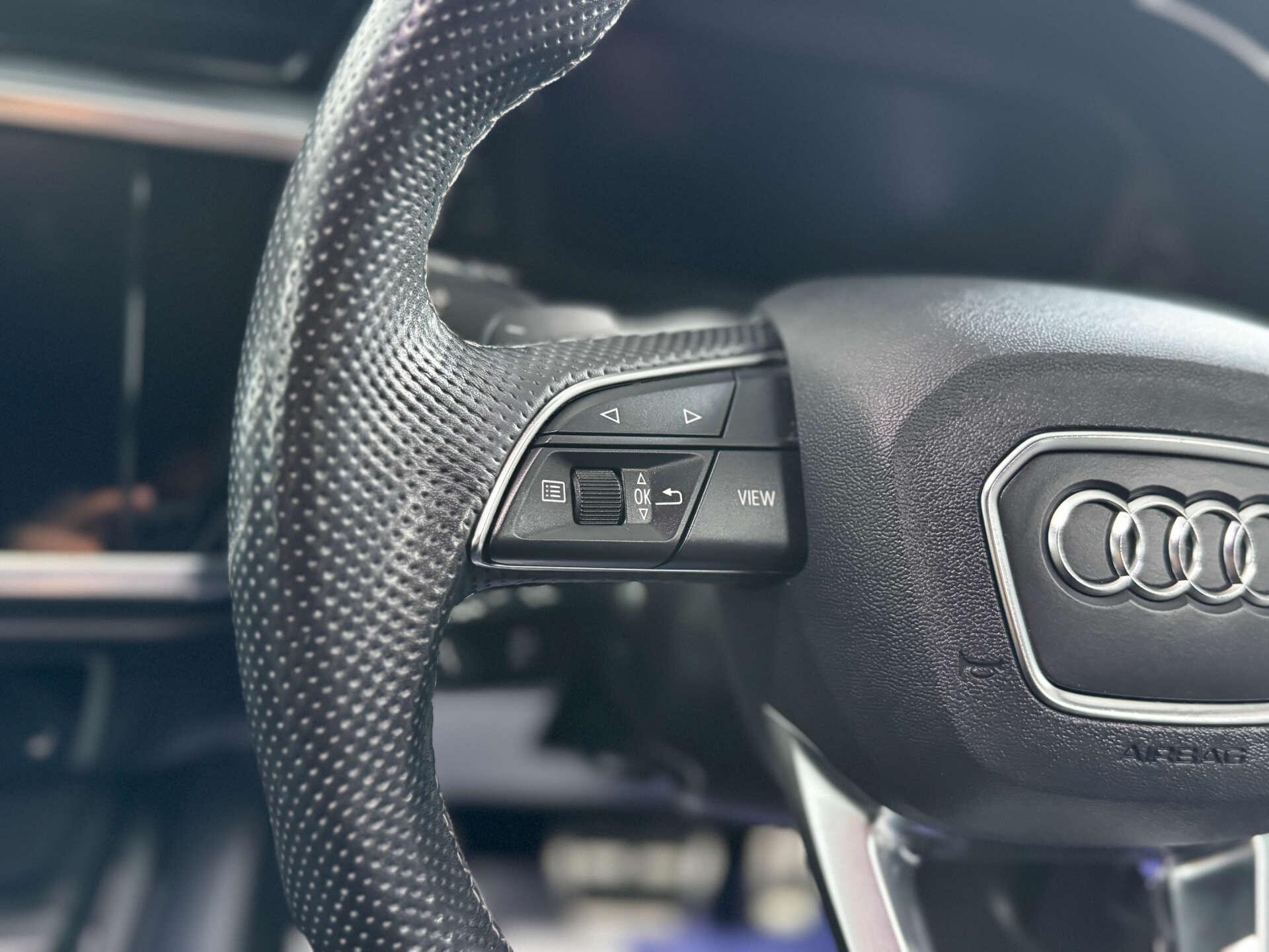 Audi Q3 view 47