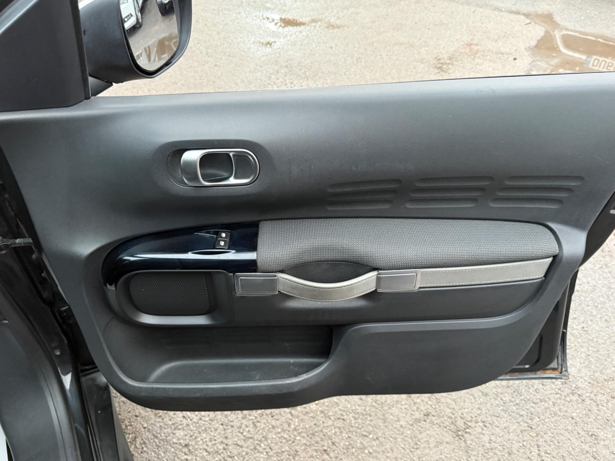 Citroen C4 Cactus - Image 15