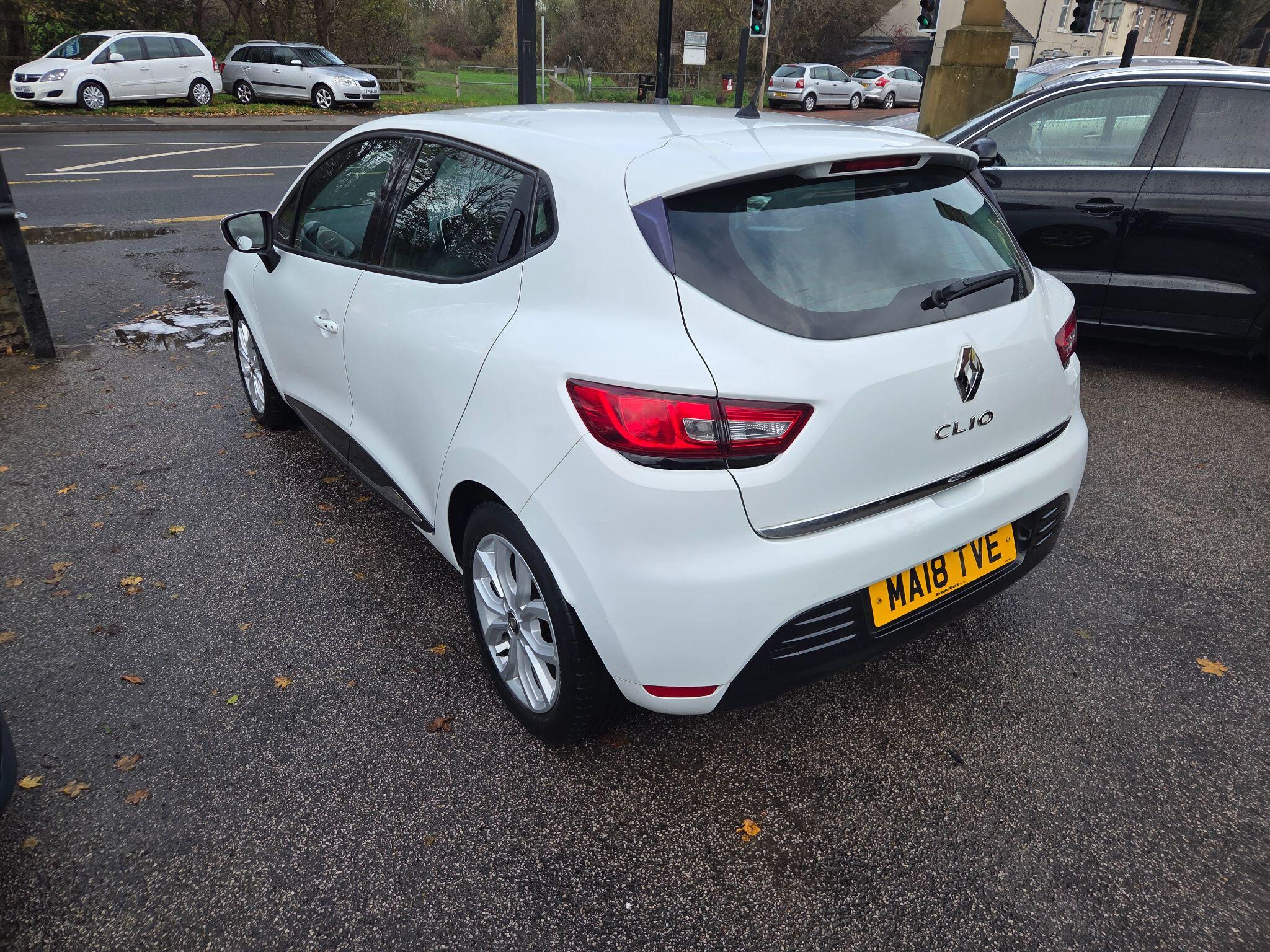 2018 Renault Clio 1.5 dCi Dynamique Nav Euro 6 (s/s) 5dr • 92,198 miles image 4
