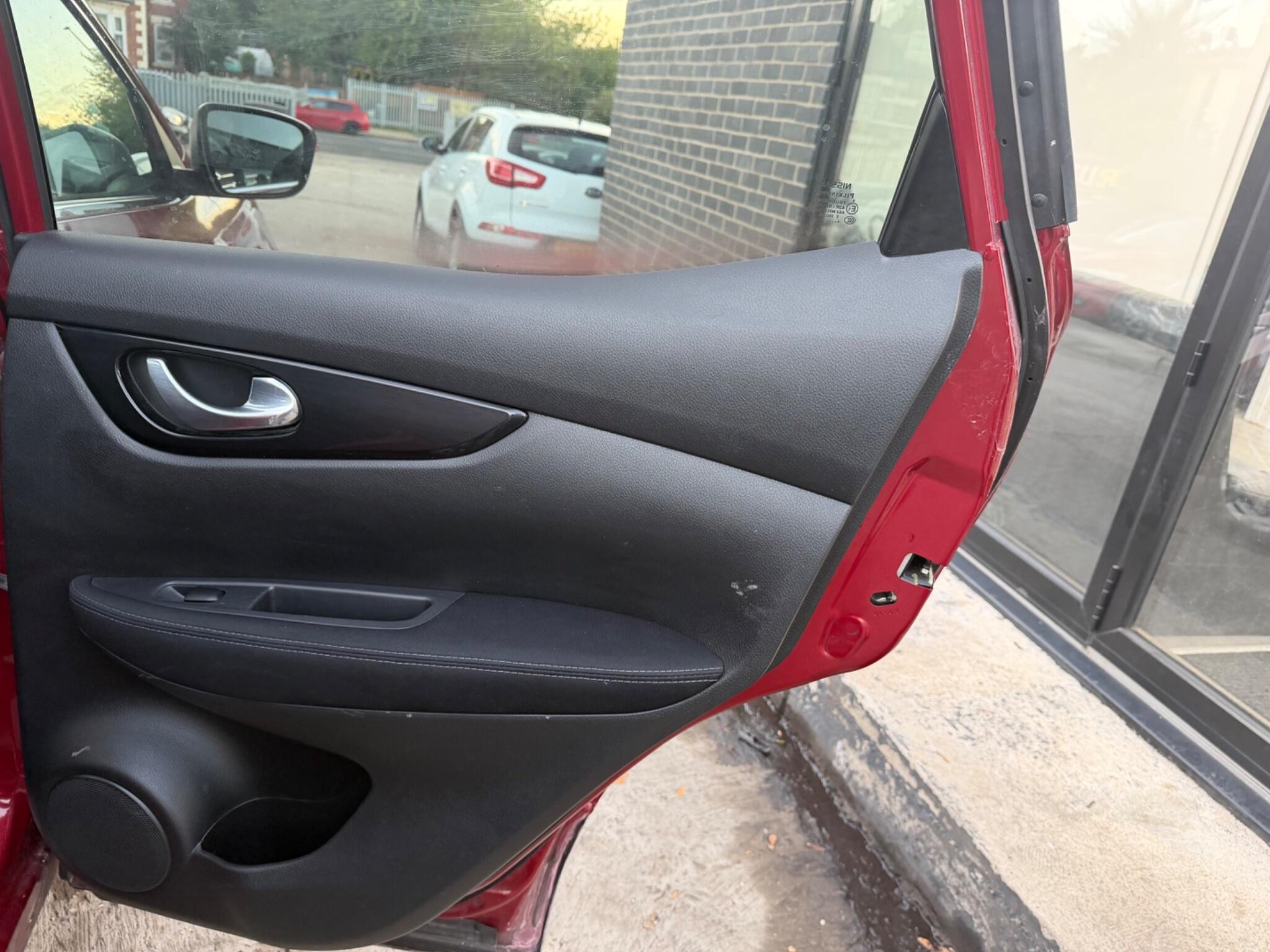 Nissan Qashqai view 31