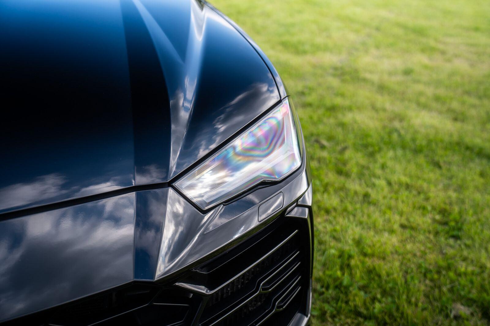 Lamborghini Urus view 10