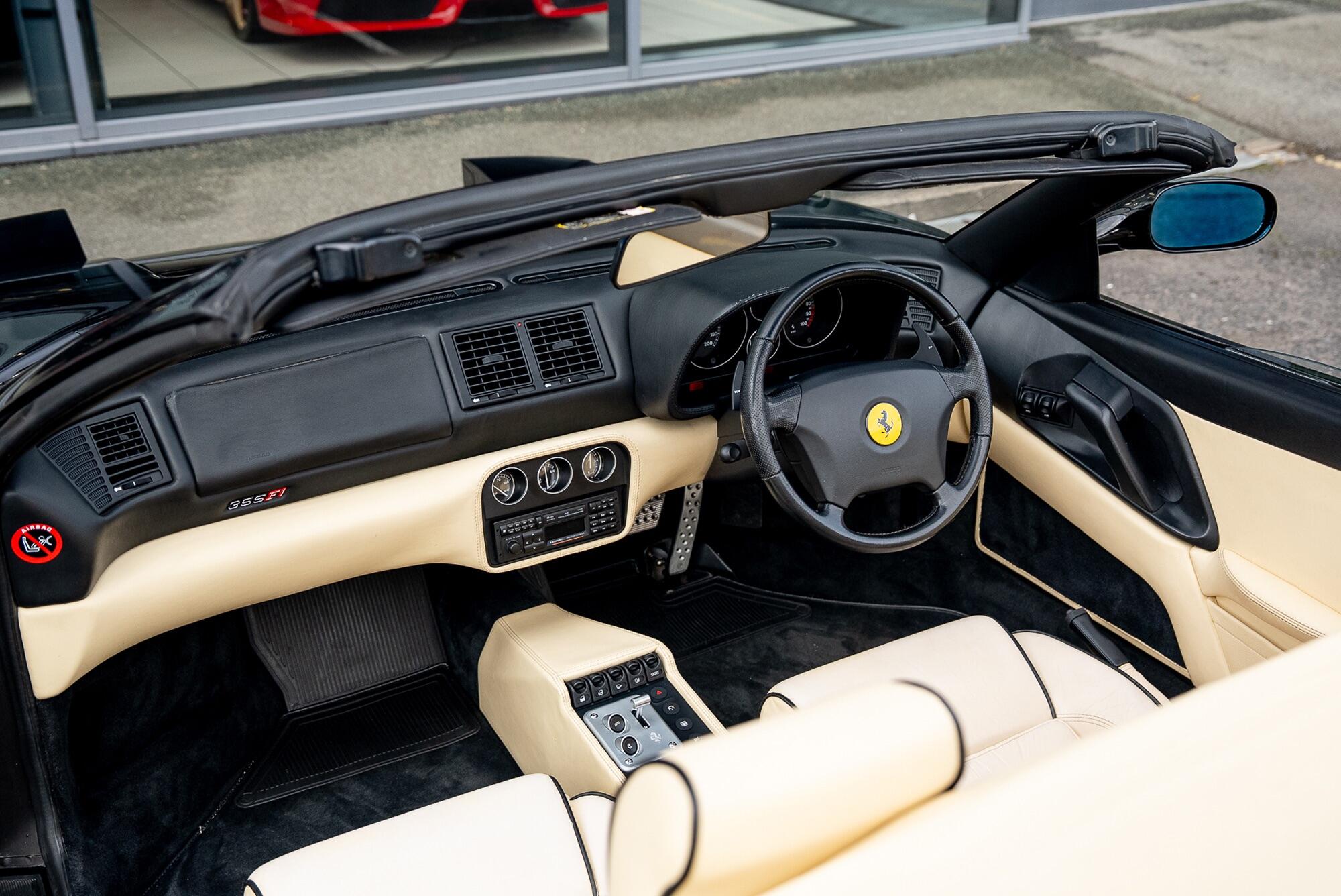 Ferrari 355 F1 view 22