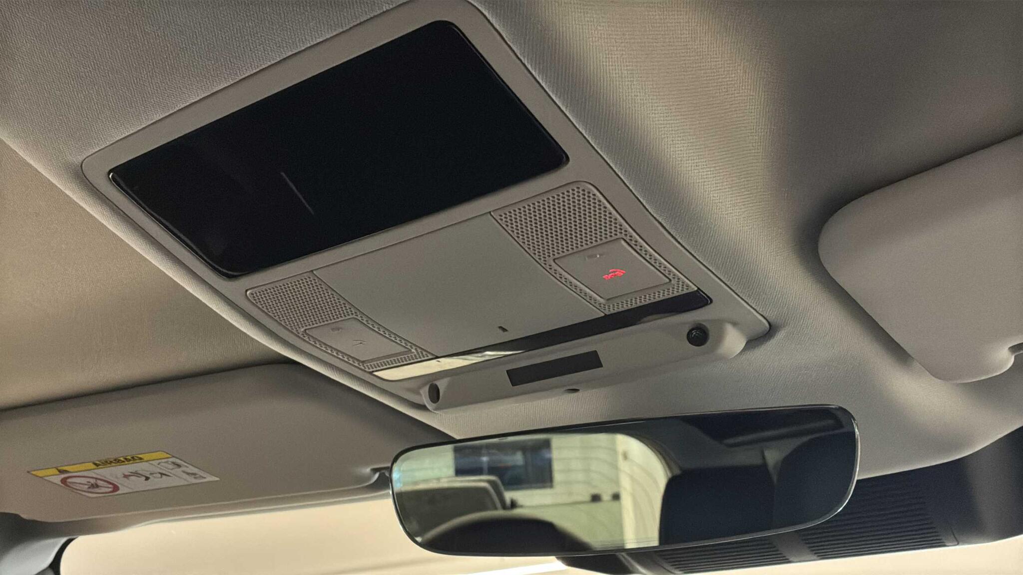 Land Rover Defender view 35