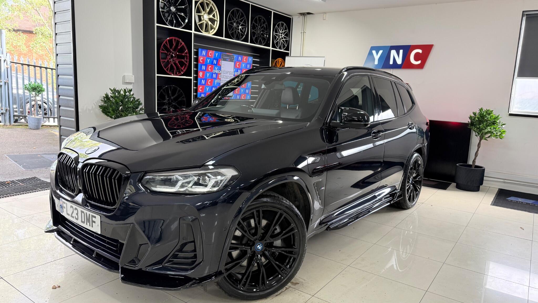 BMW X3 view 34