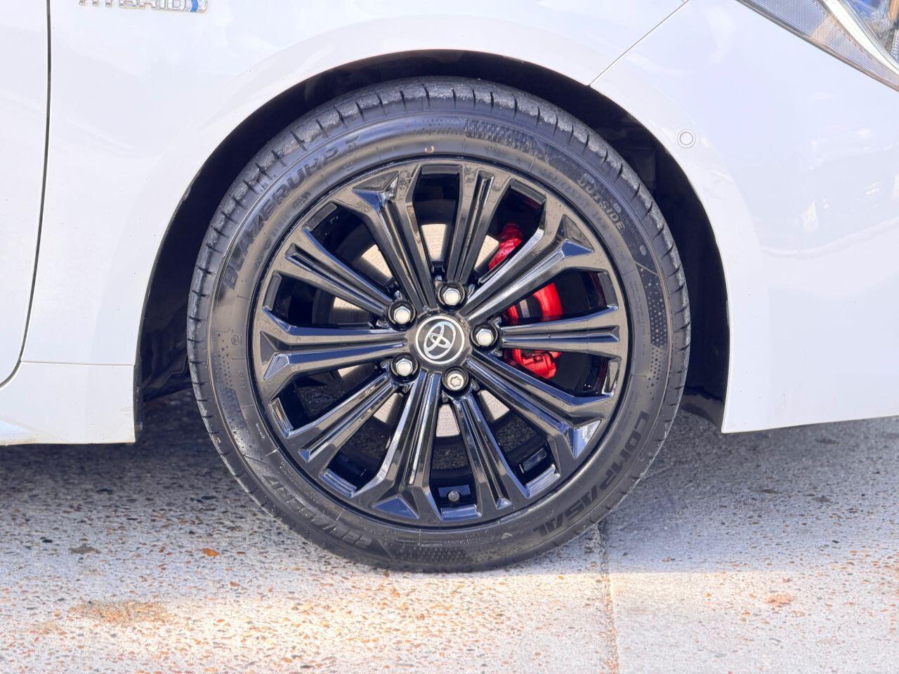 Toyota Corolla view 13