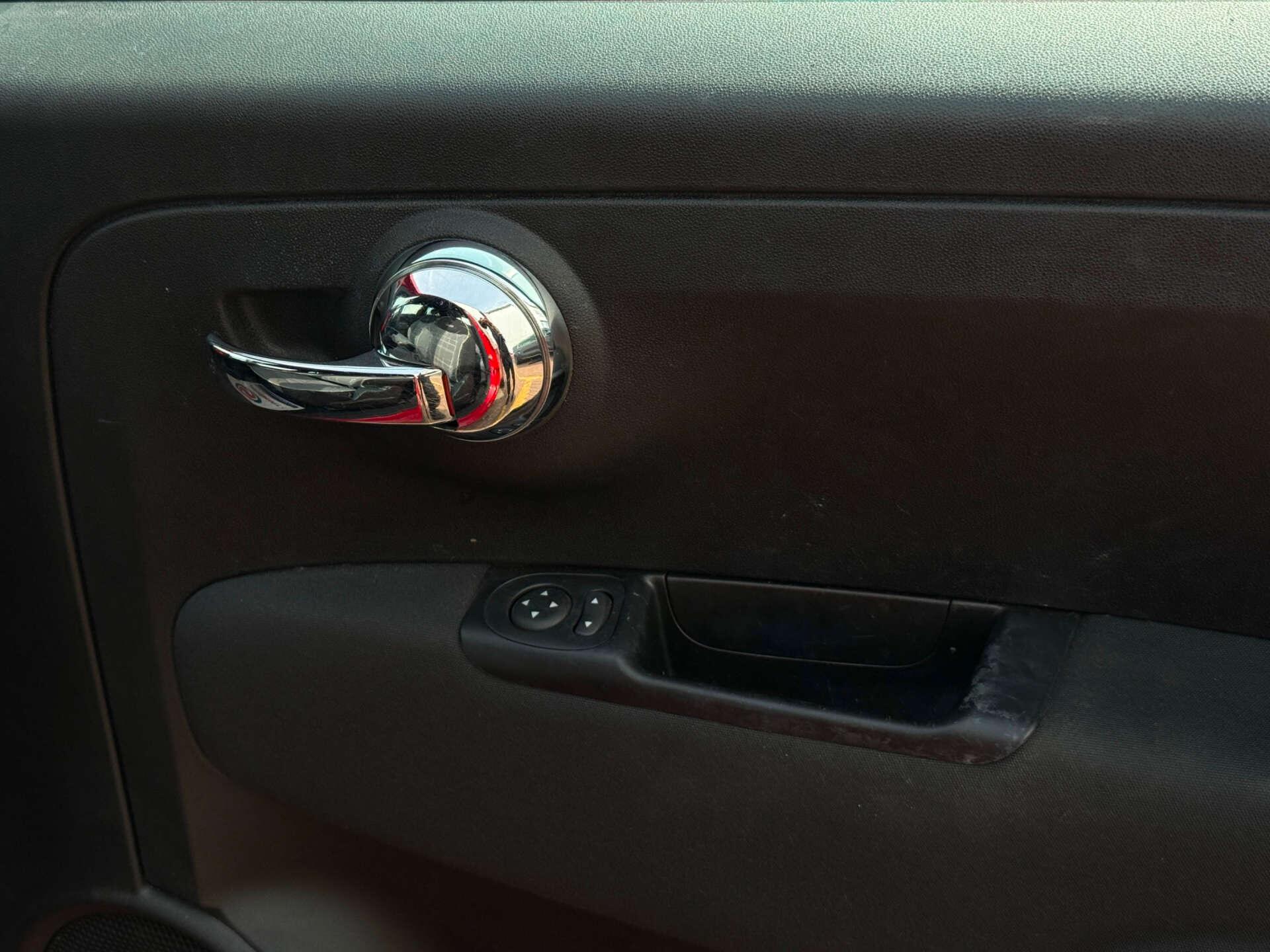Fiat 500 view 23