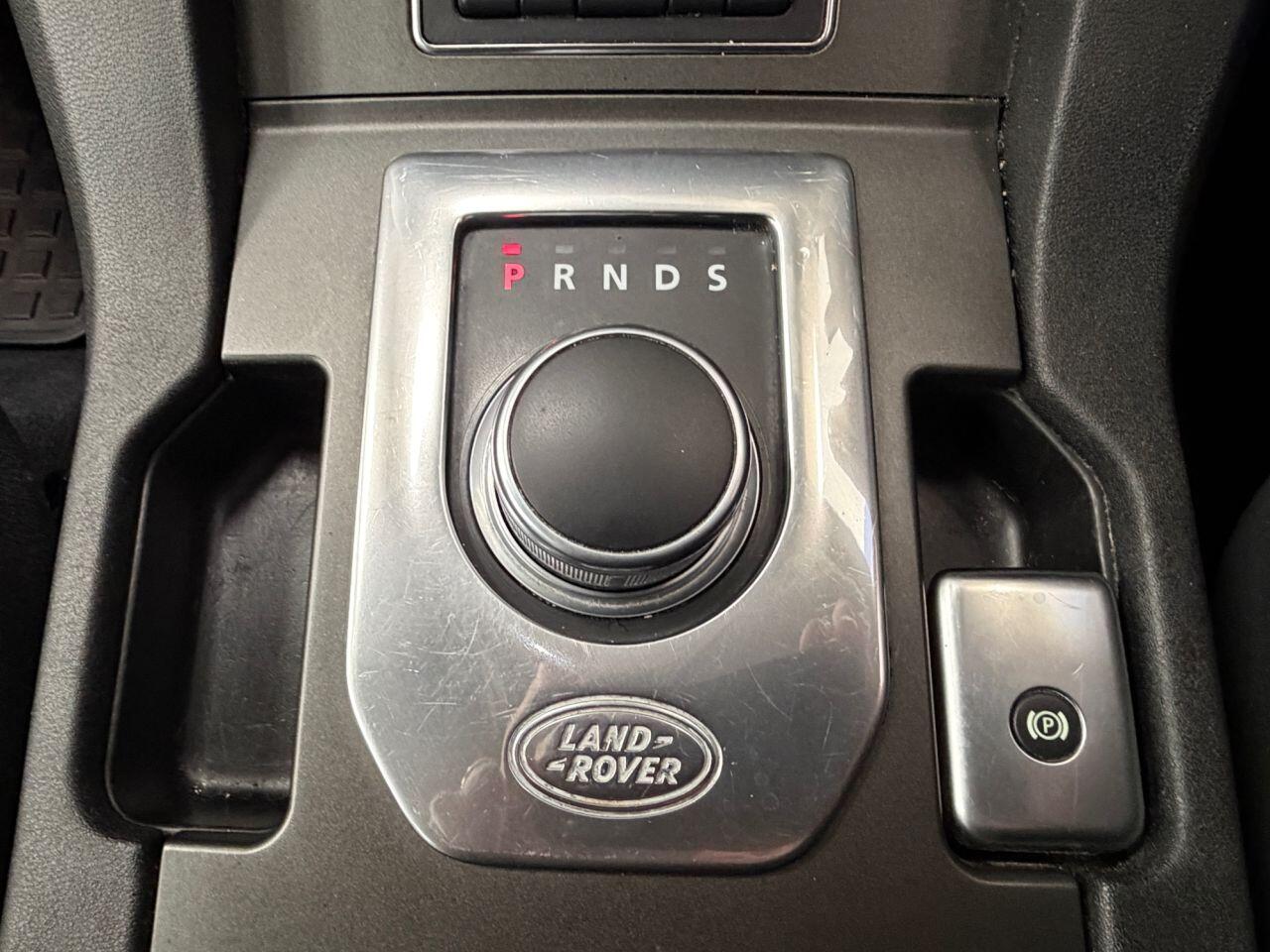 Land Rover Discovery 4 view 34