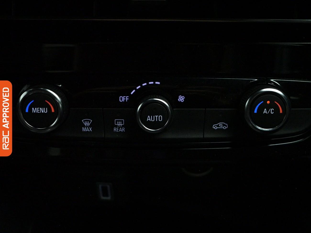 Vauxhall Mokka Electric view 22