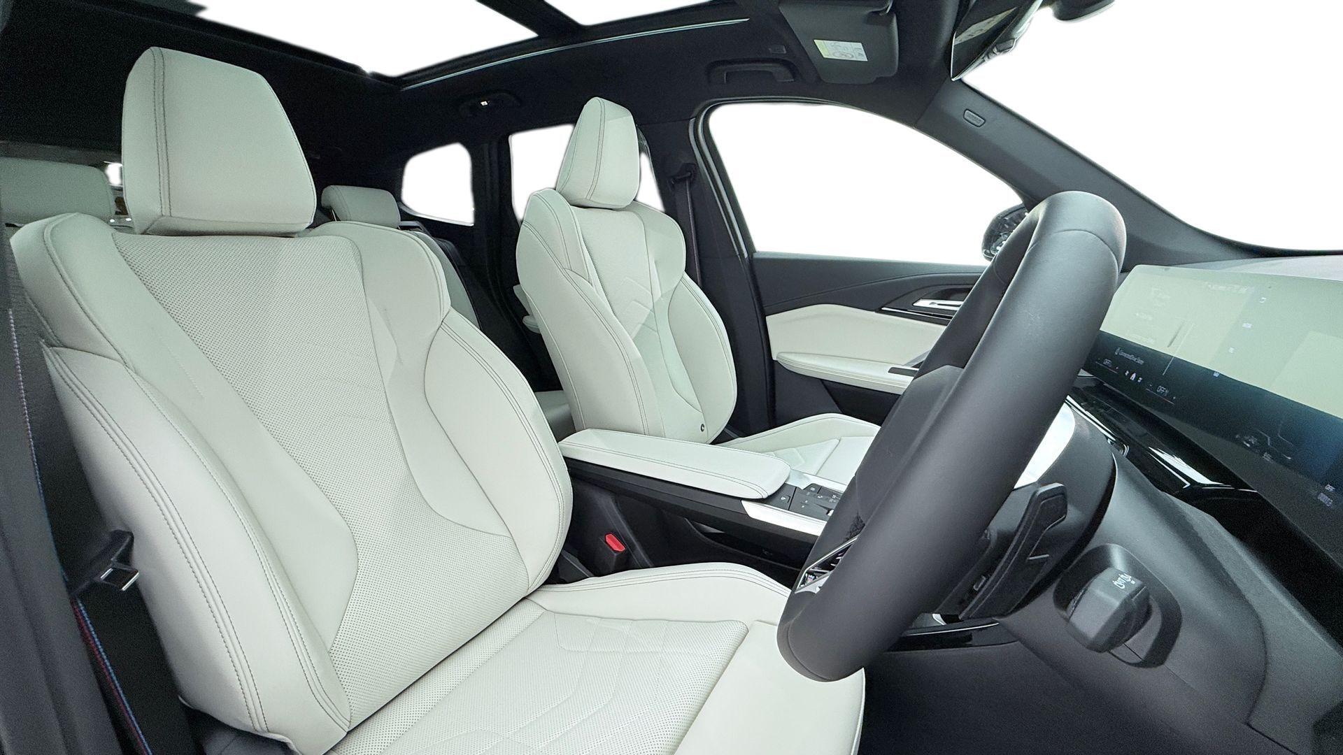 BMW X1 view 11