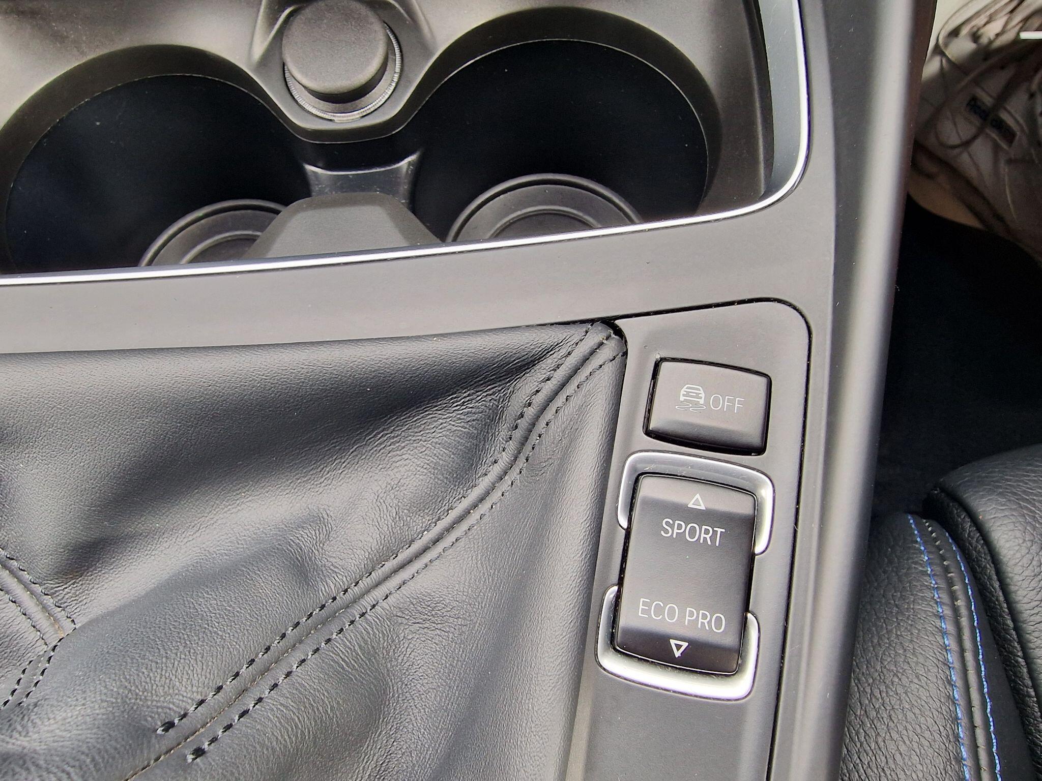 BMW 1 Series view 28