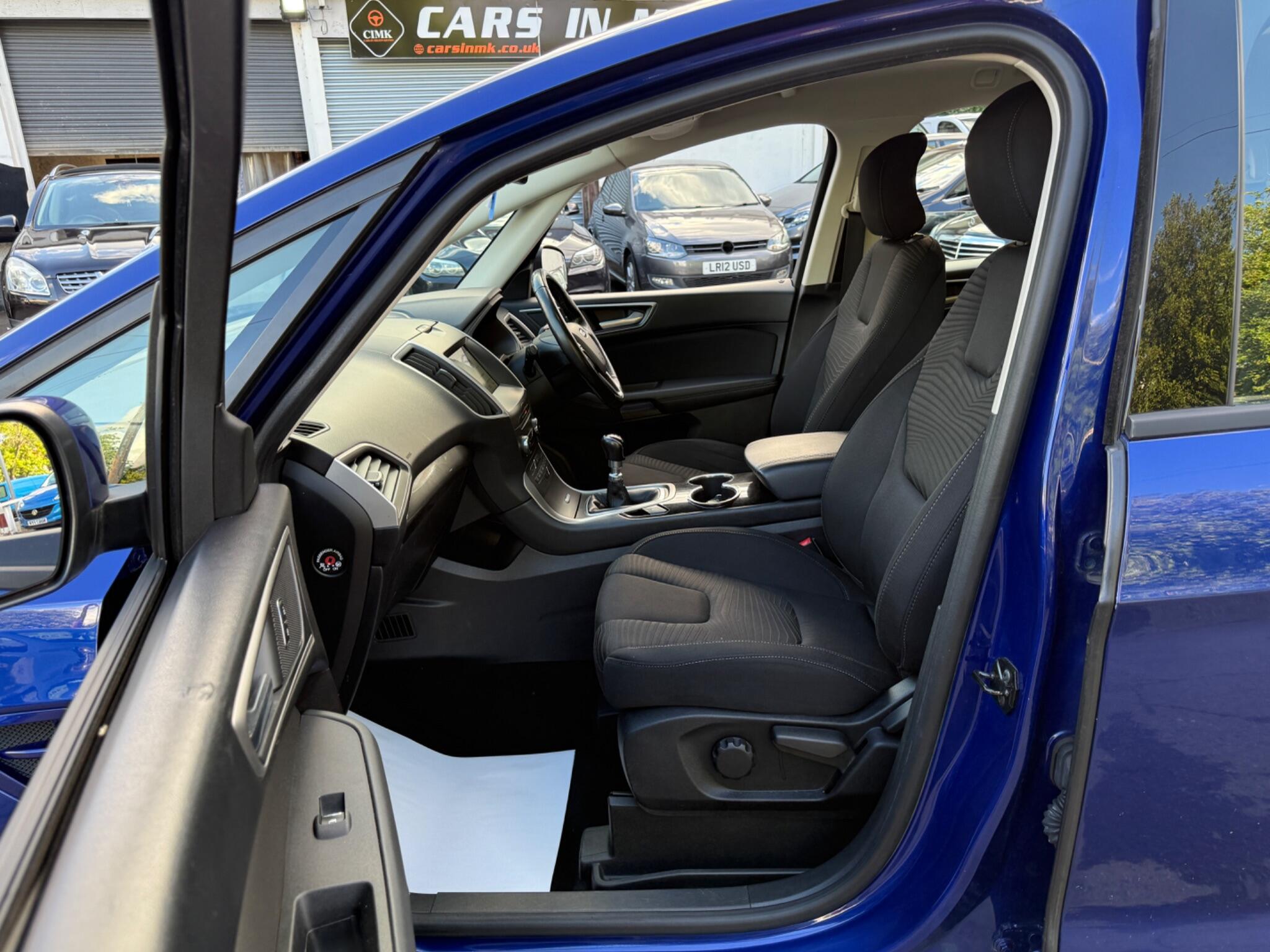Ford S-Max - Image 52