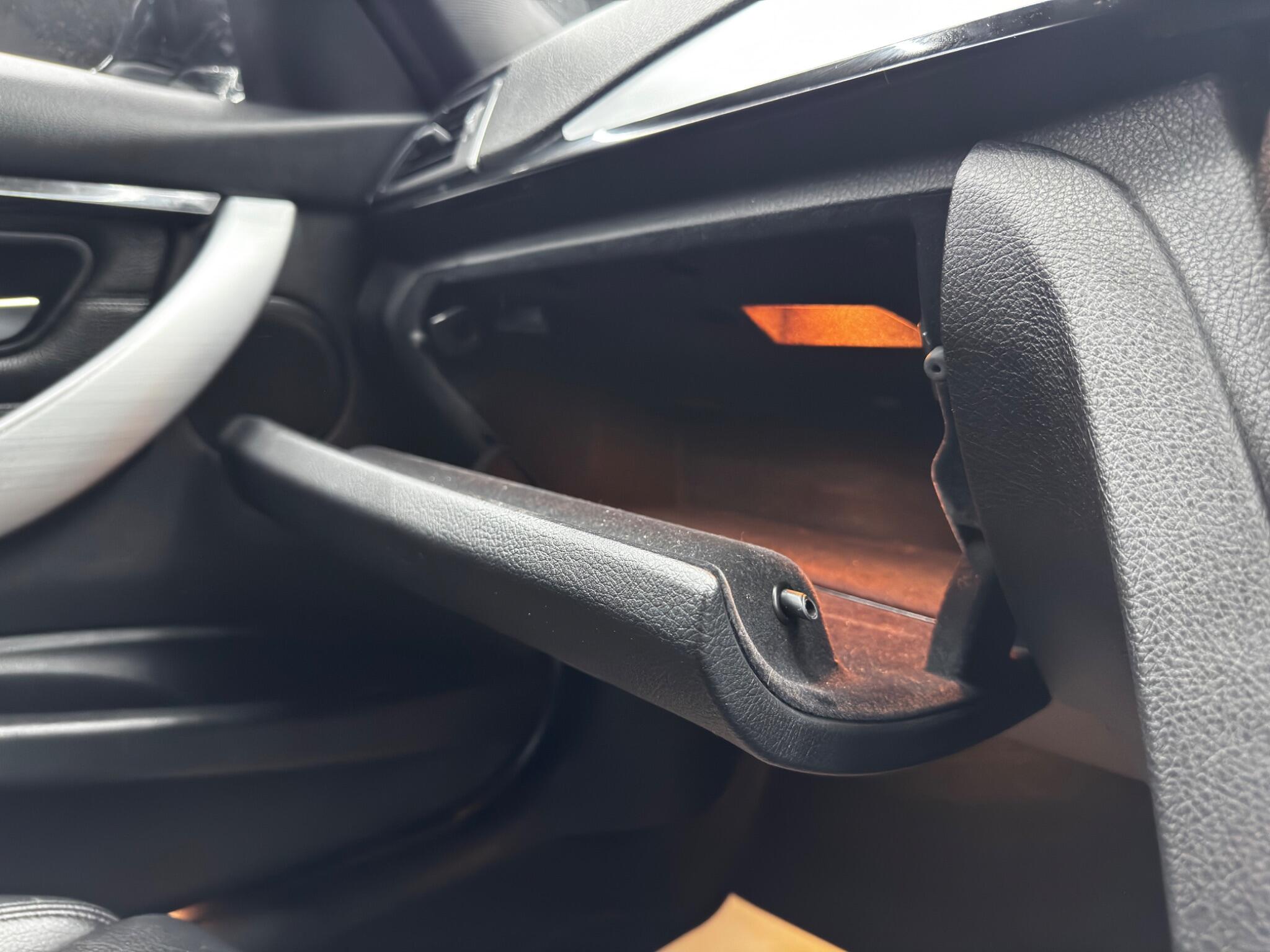 BMW 3 Series view 38