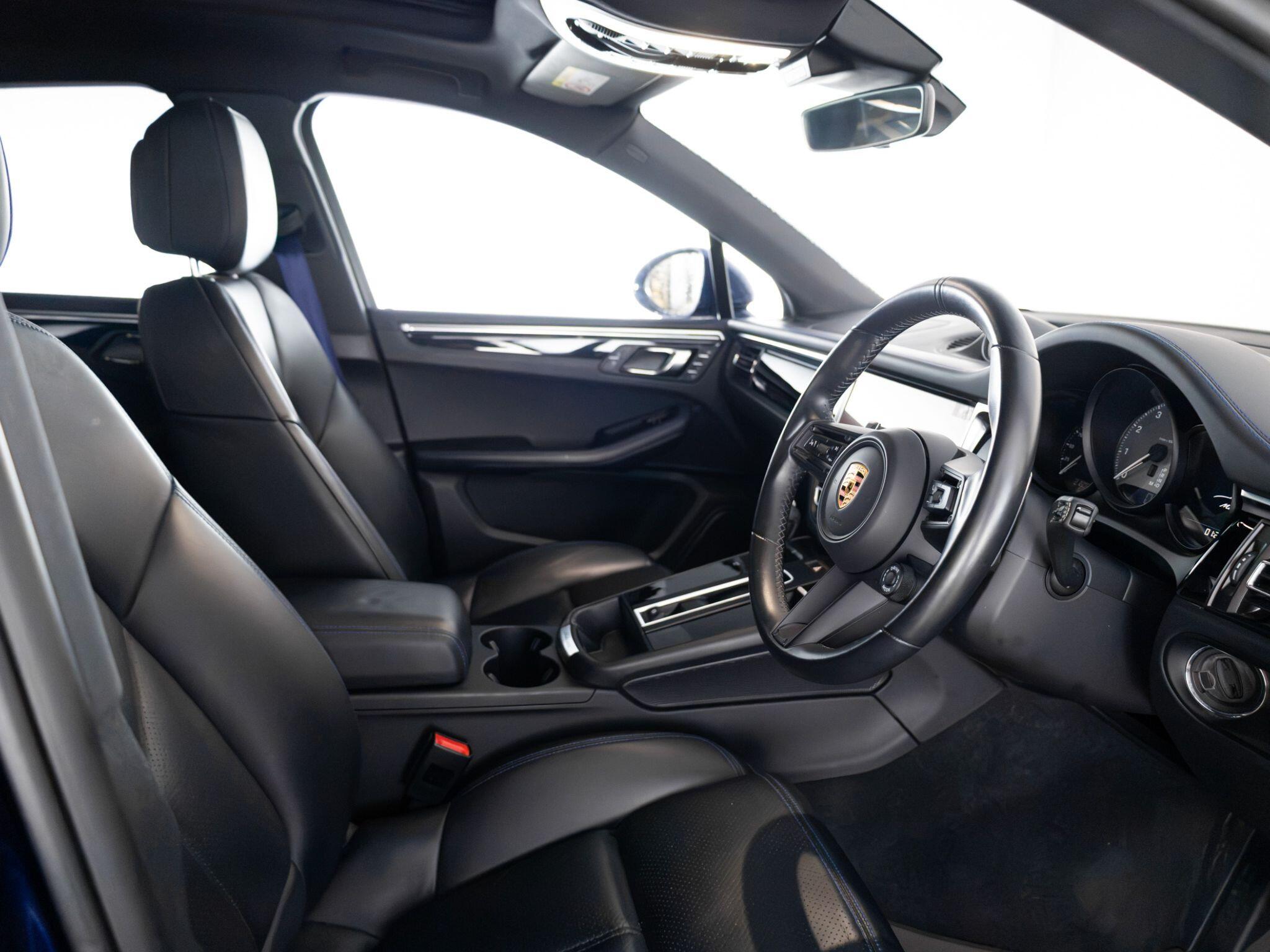 Porsche Macan view 51