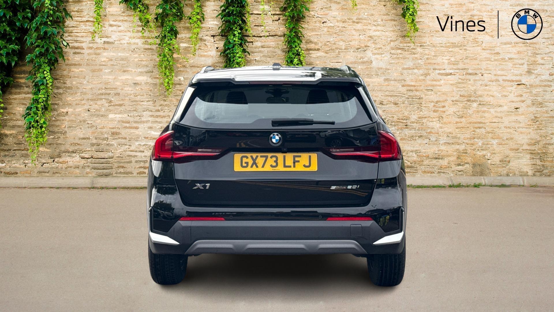 BMW X1 view 15