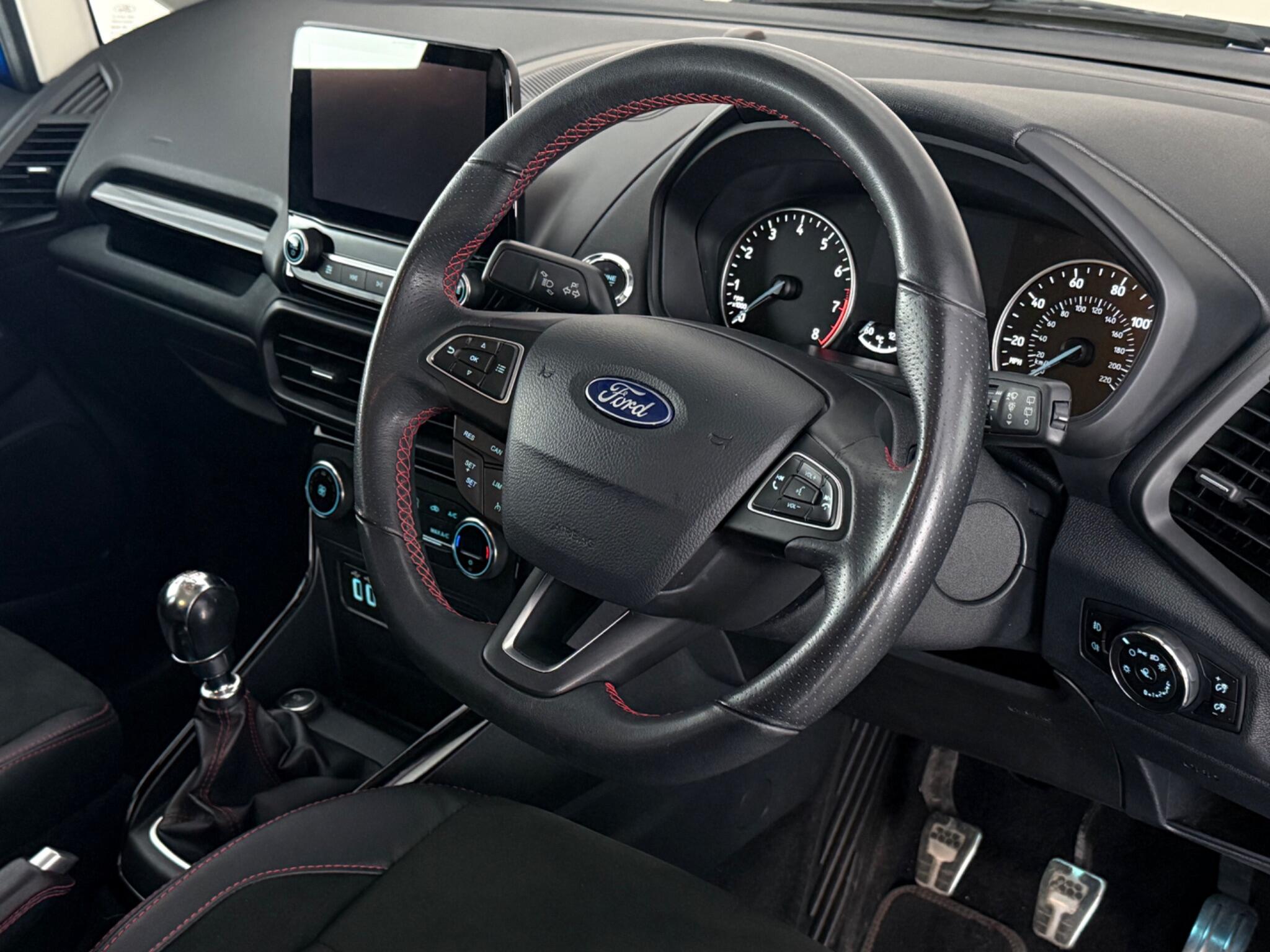 Ford Ecosport view 3