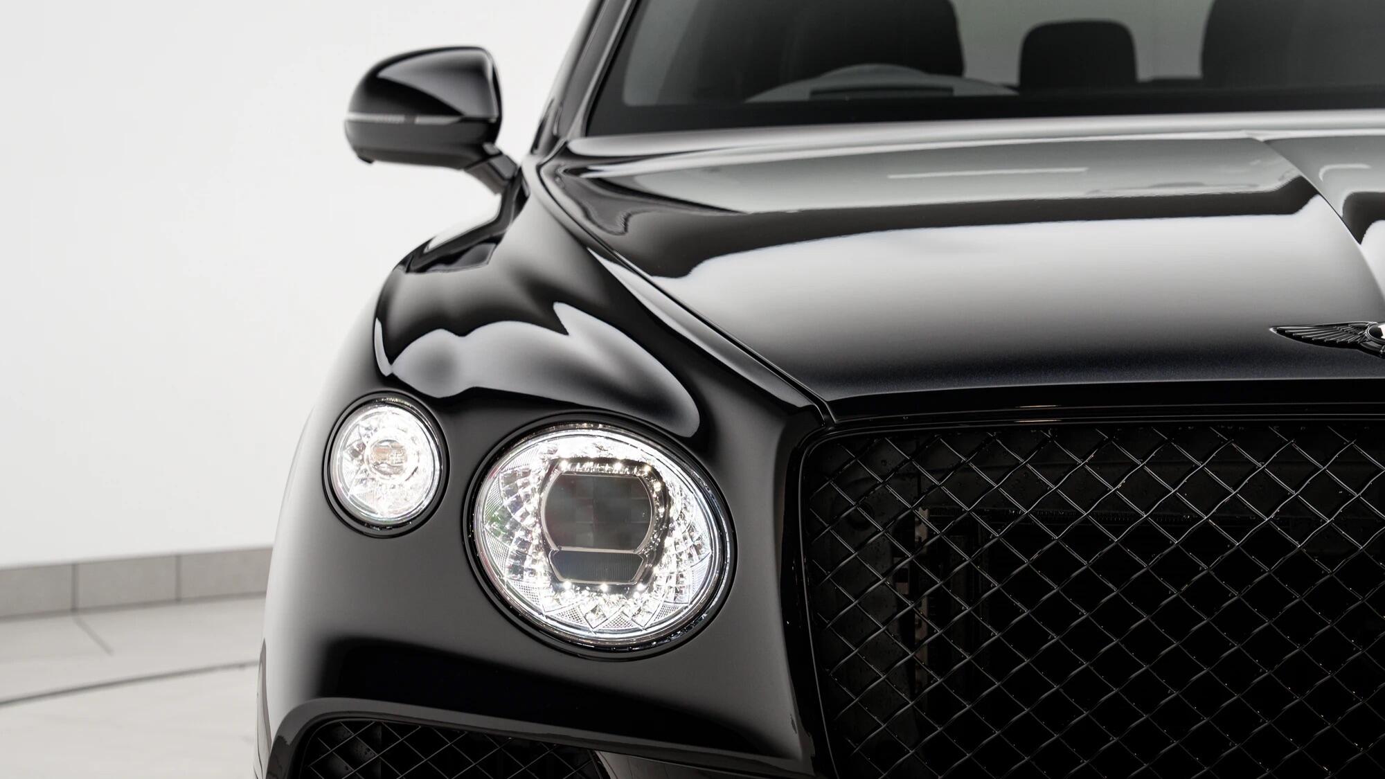 Bentley Bentayga view 55