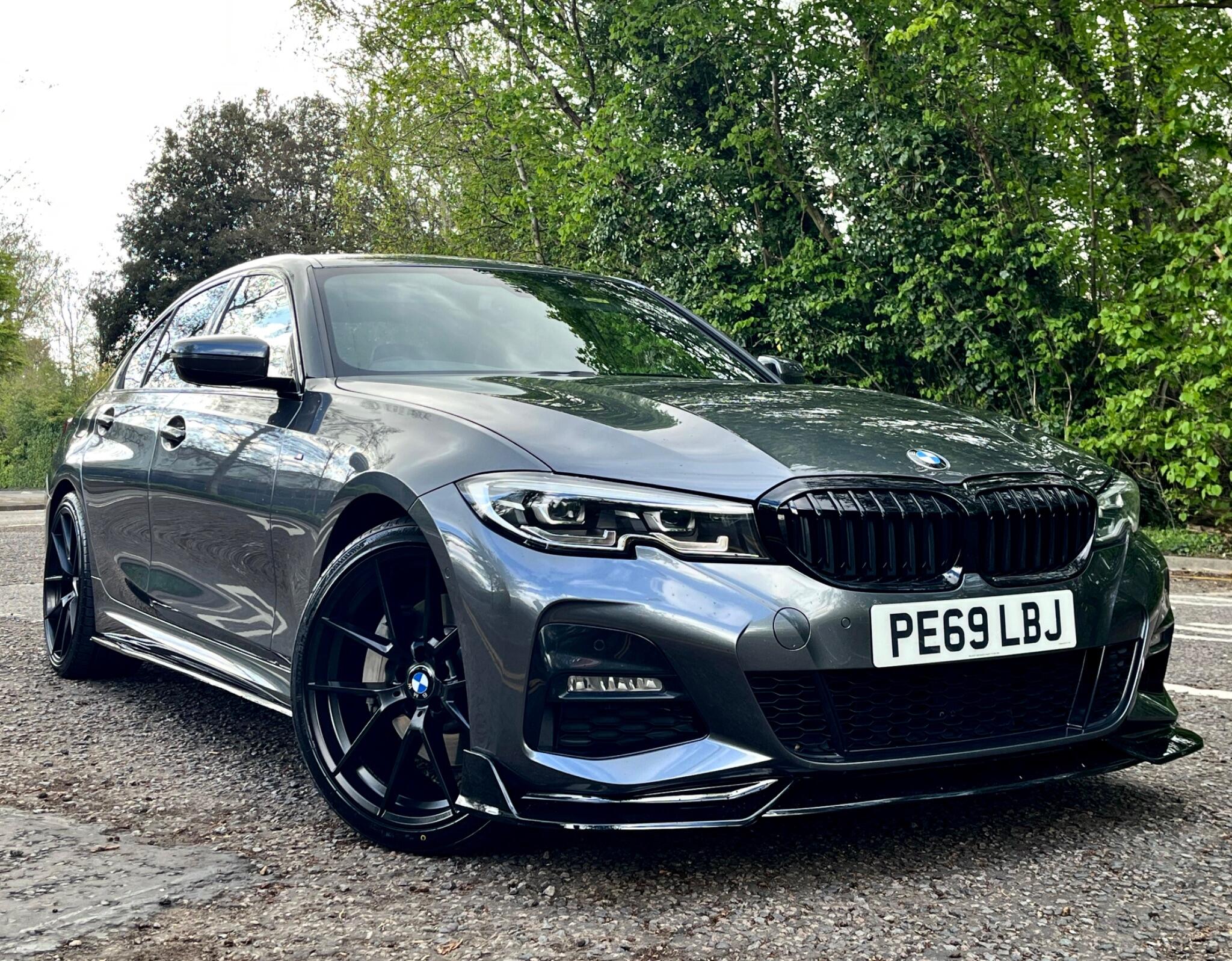 BMW 3 Series view 19