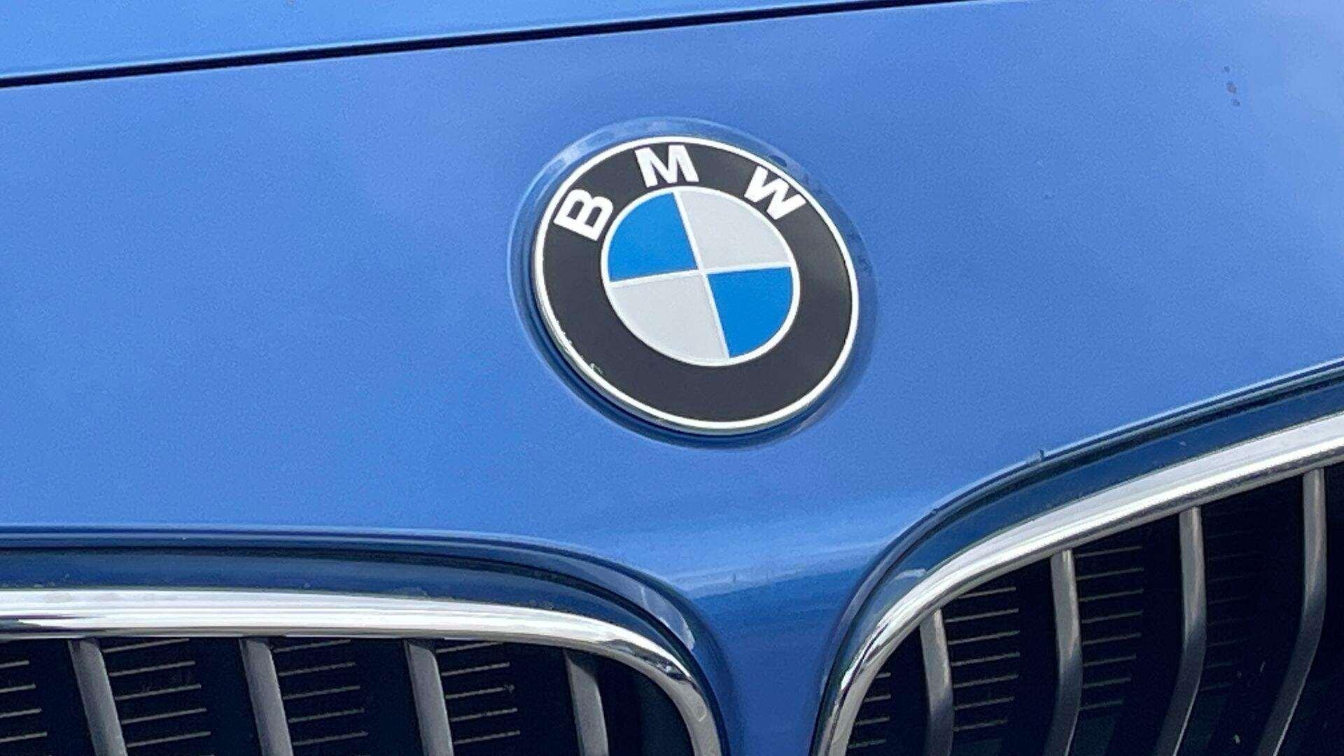 BMW 2 Series view 23