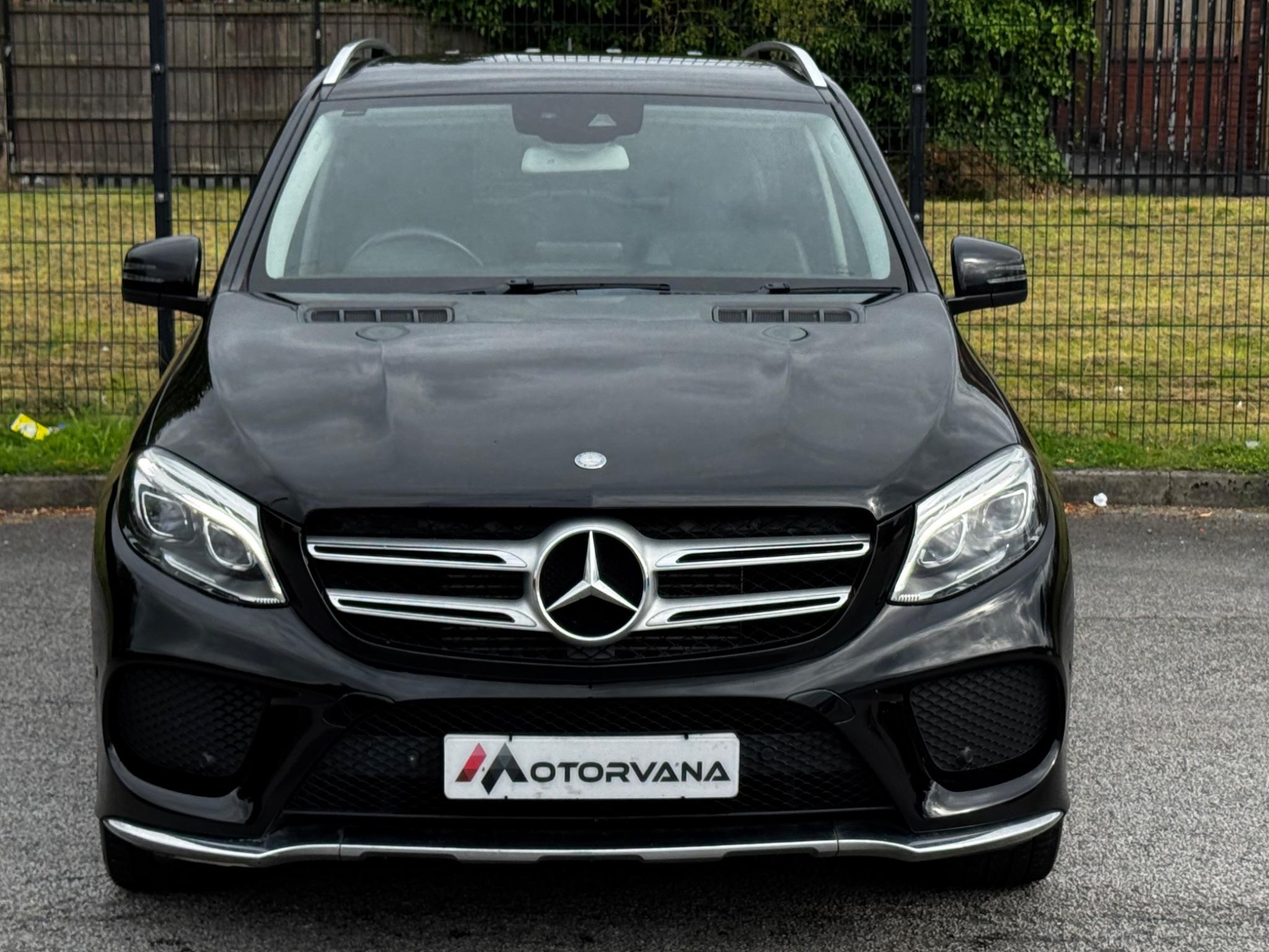 Mercedes-Benz Gle view 2