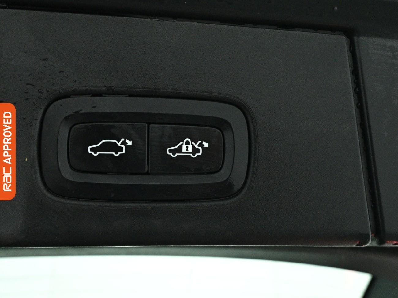 Volvo V90 view 27