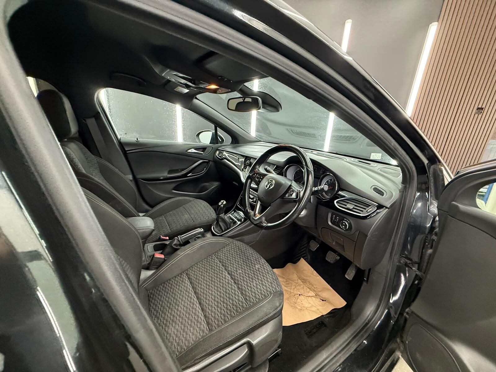 Vauxhall Astra view 23