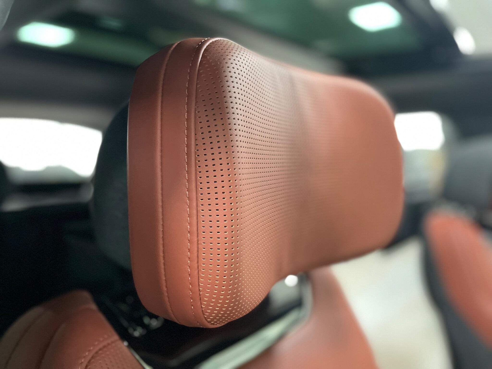 Land Rover Range Rover view 36