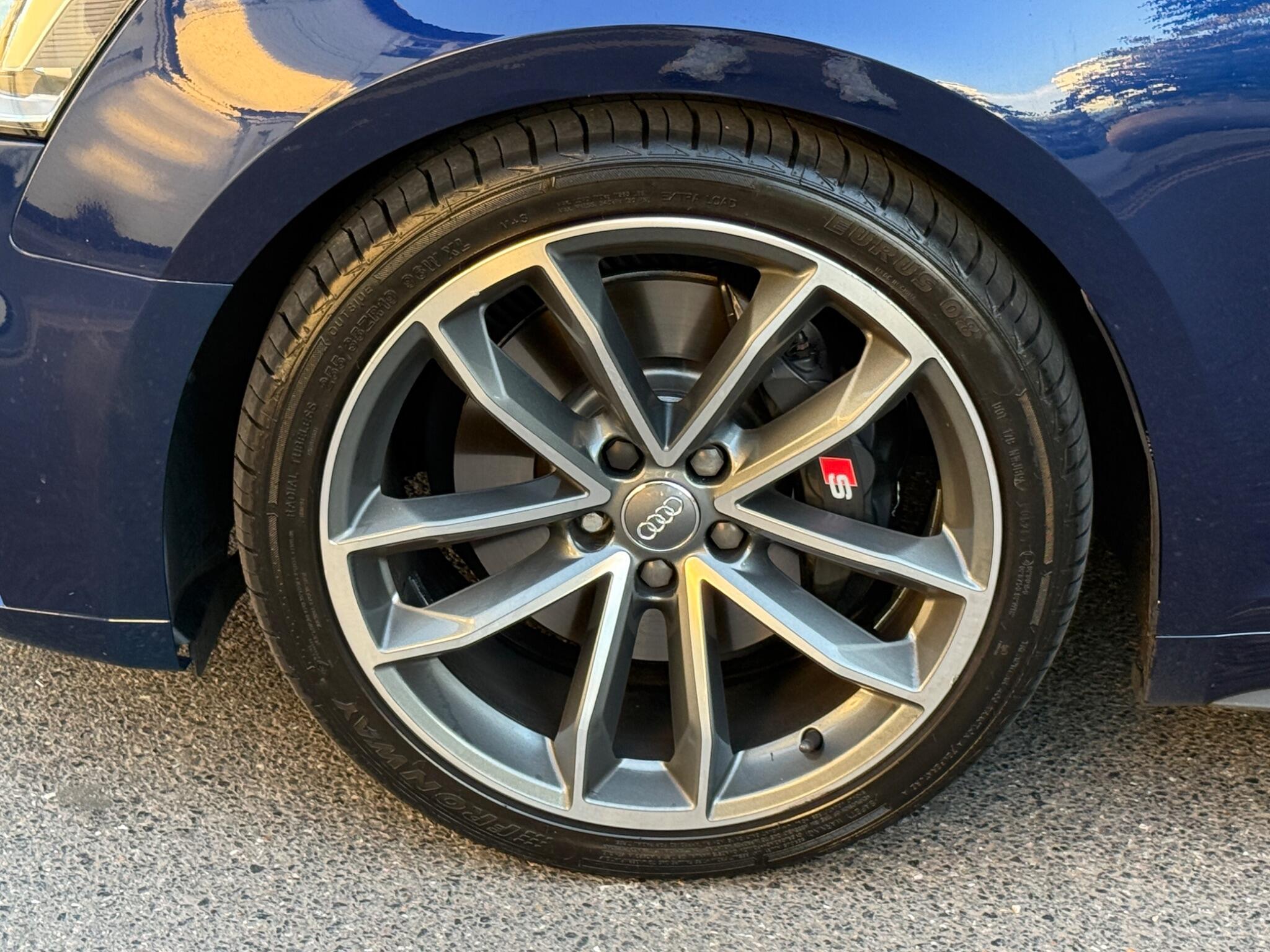 Audi S5 - Image 29