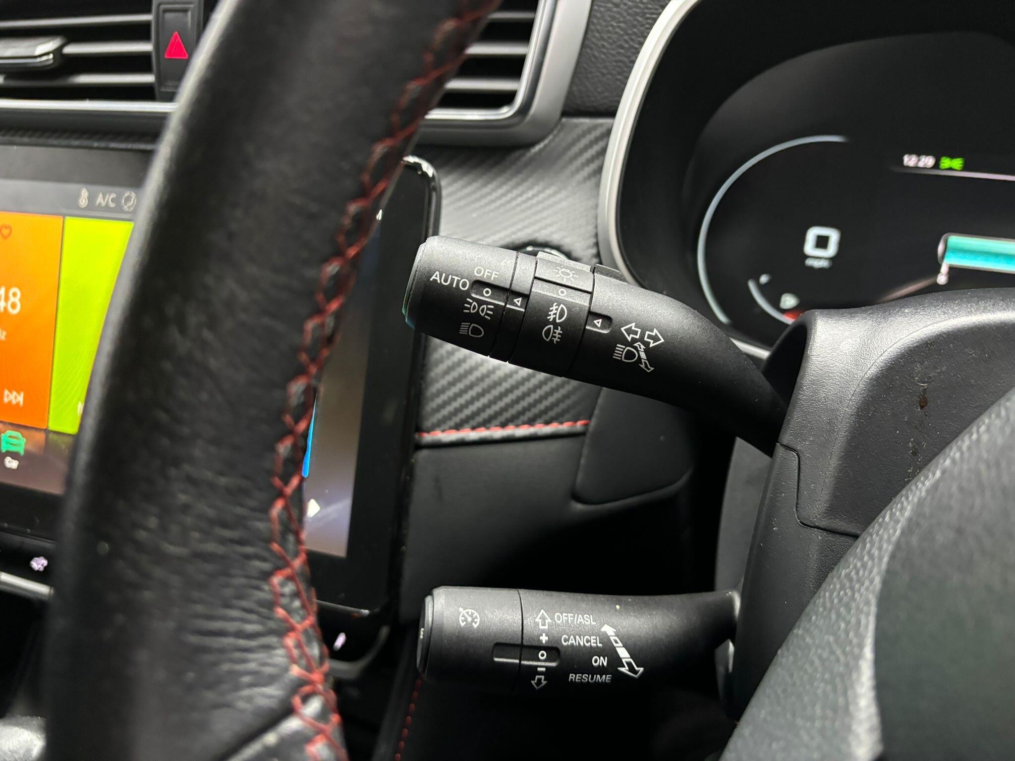 MG MG ZS view 20