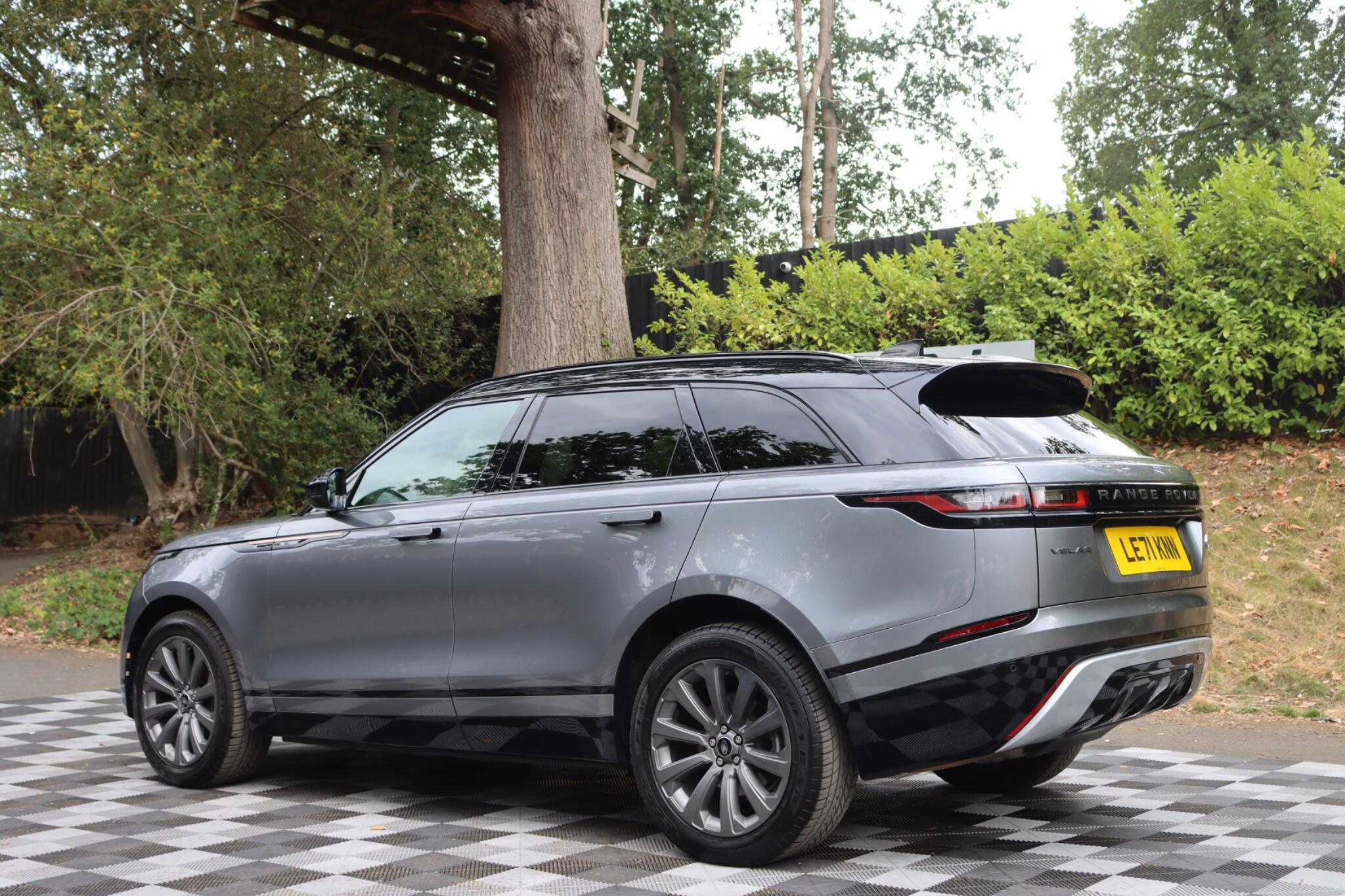 Land Rover Range Rover Velar view 13