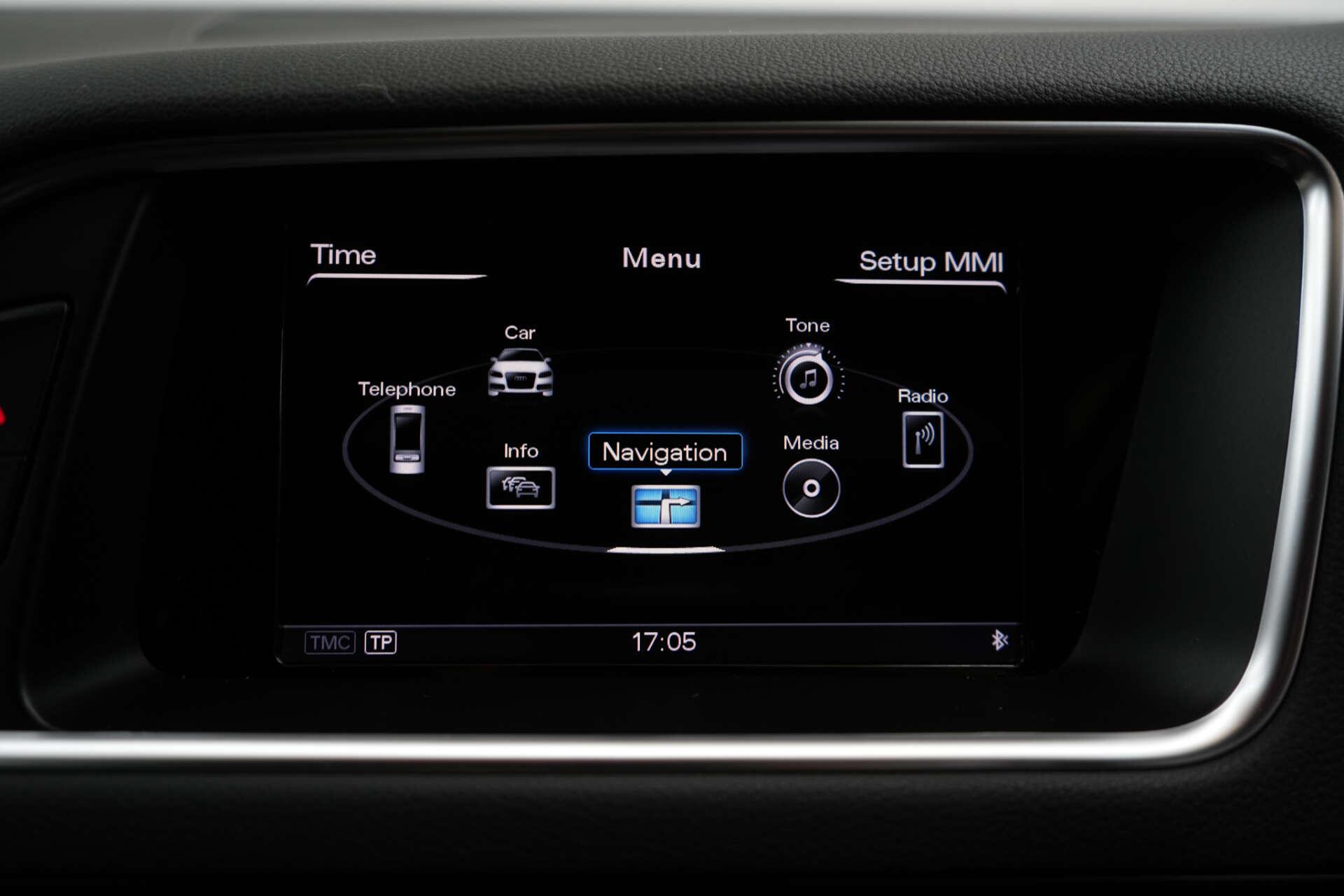 Audi SQ5 view 29