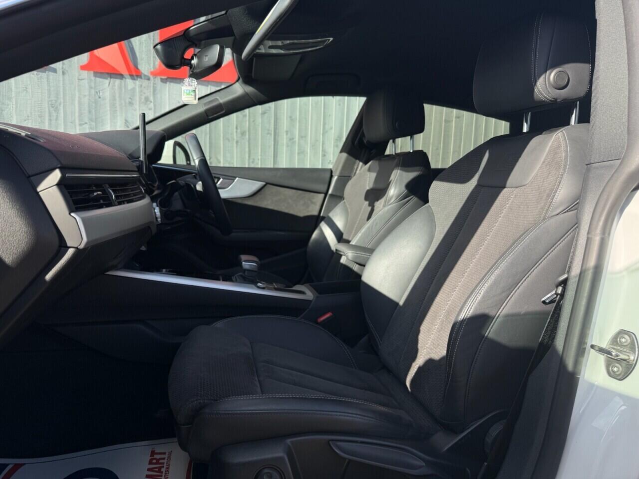 Audi A5 view 23