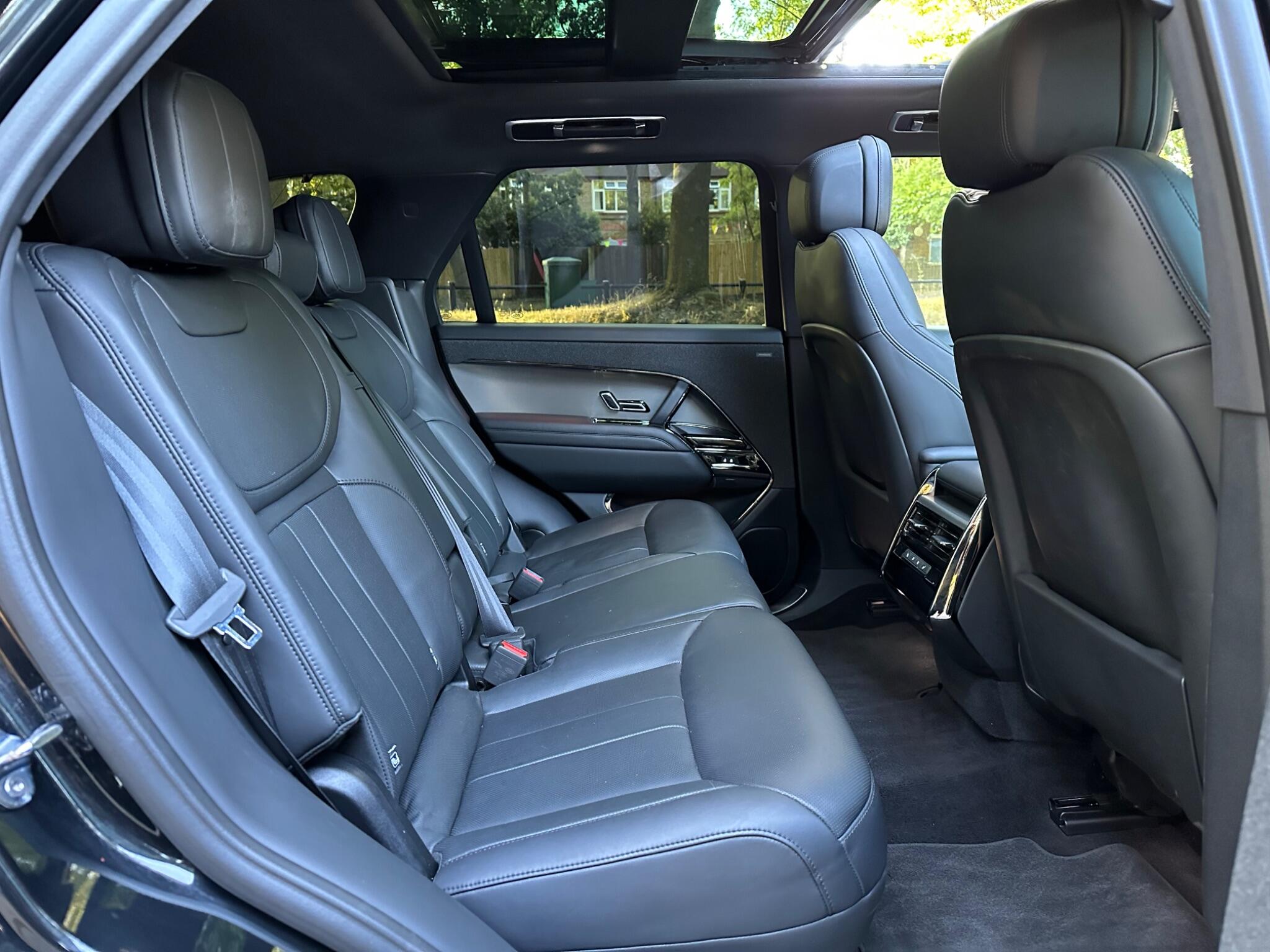 Land Rover Range Rover Sport view 19