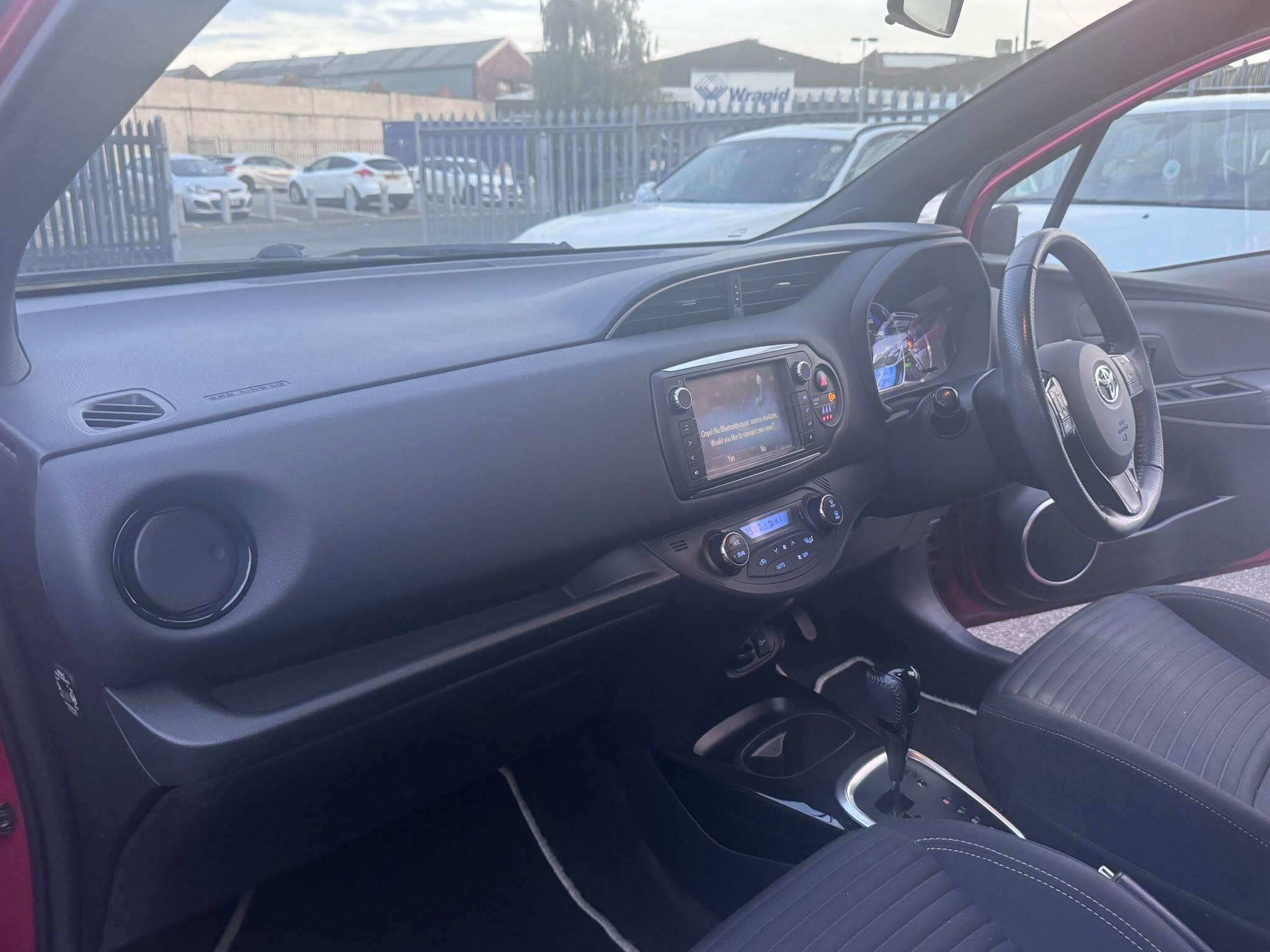 Toyota Yaris view 20