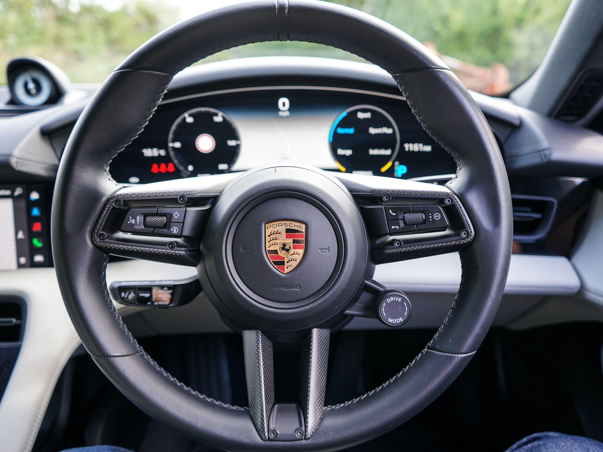 Porsche Taycan view 8