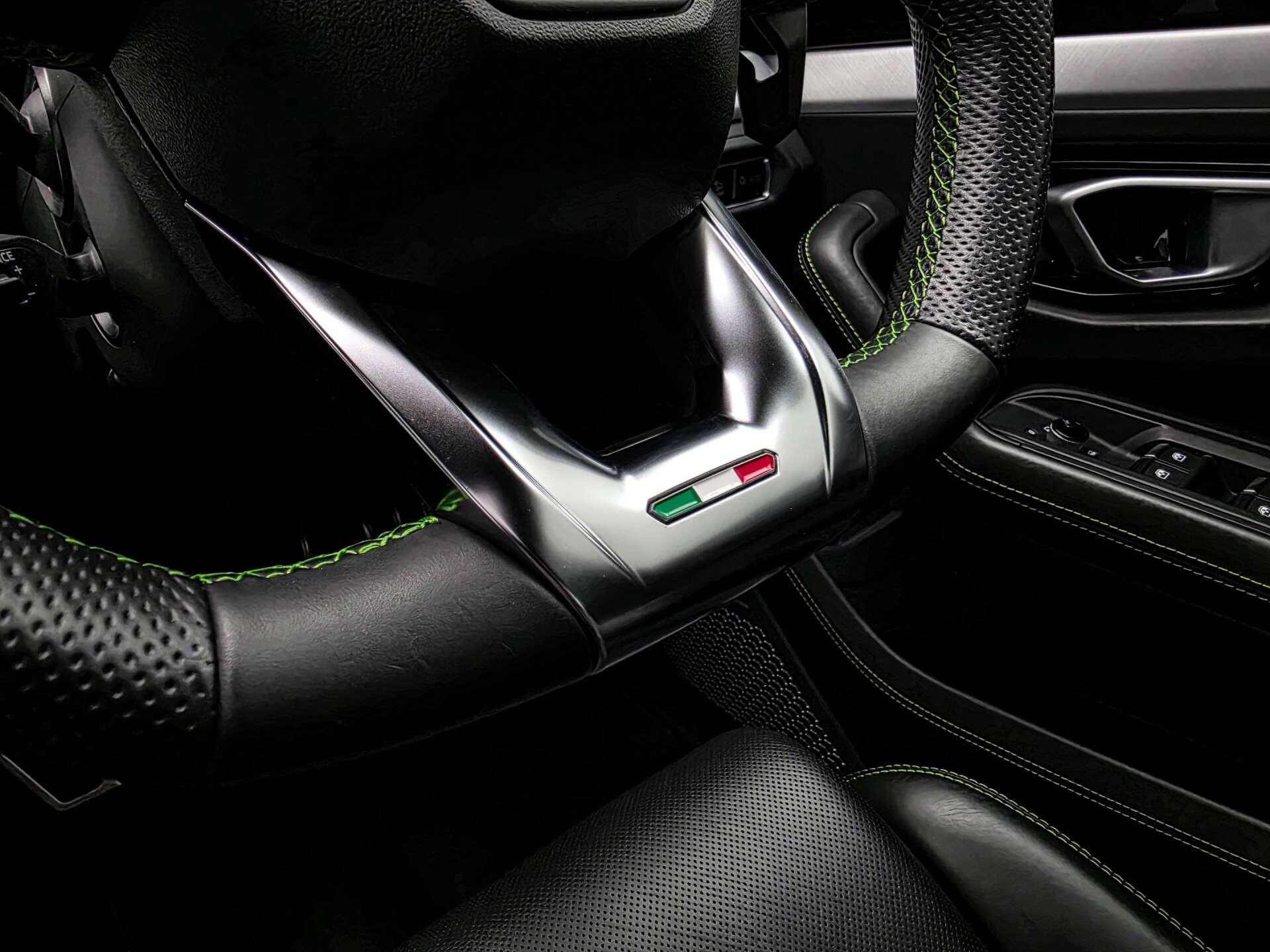 Lamborghini Urus view 26