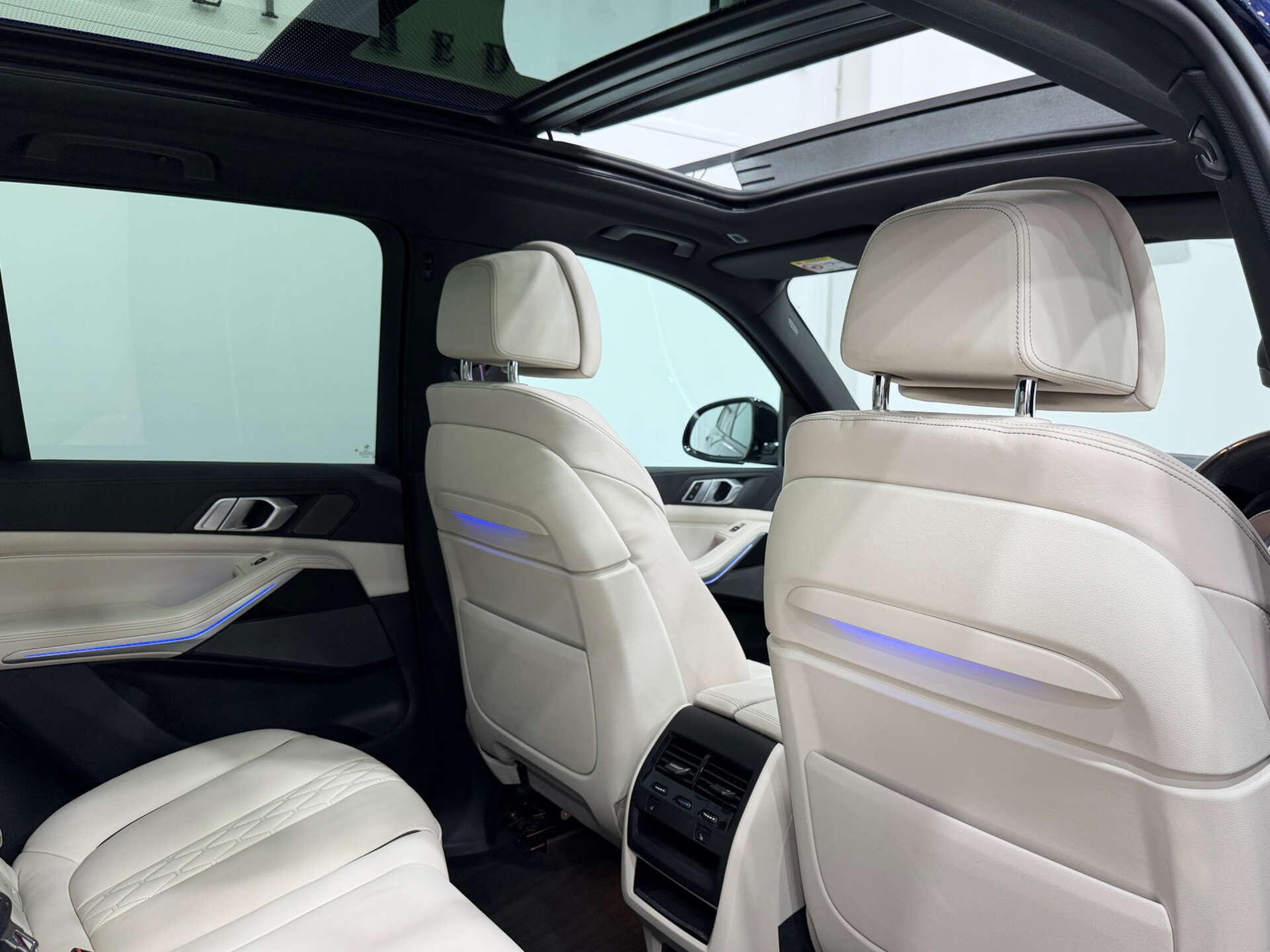 BMW X5 view 17