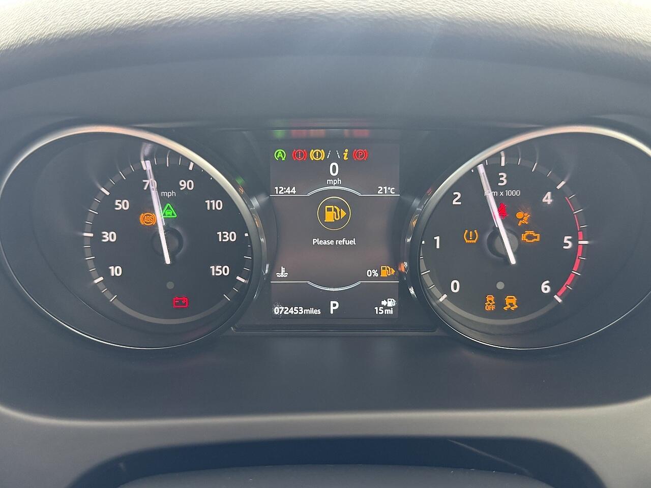 Land Rover Discovery Sport view 24