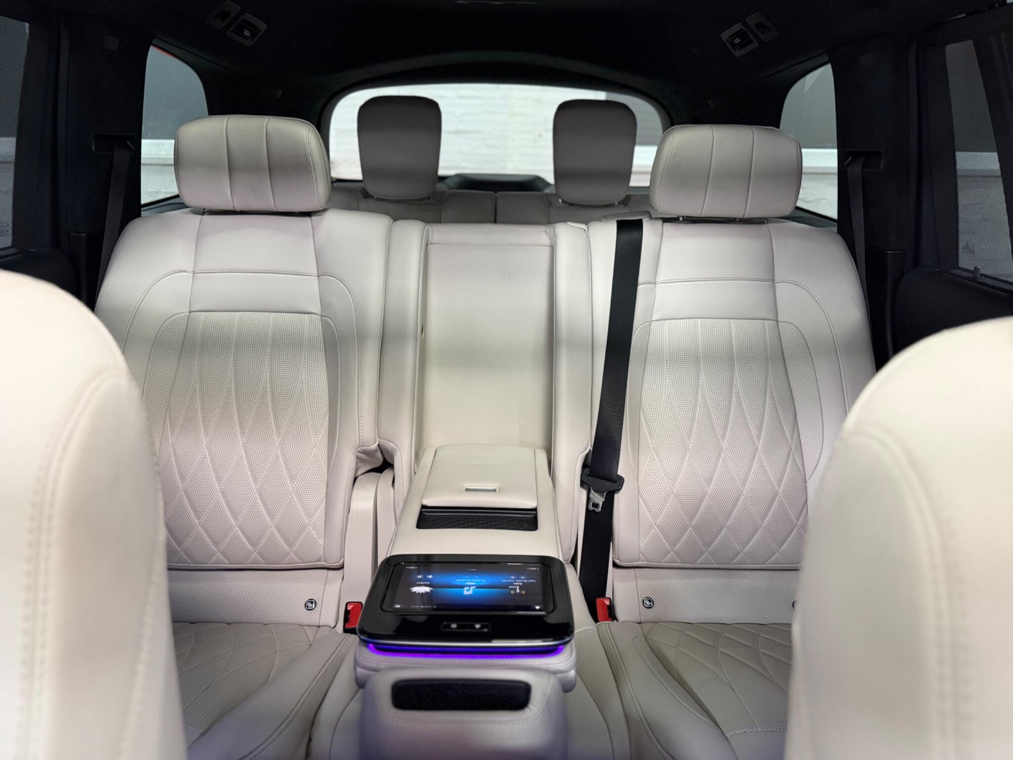 Mercedes-Benz GLS view 52