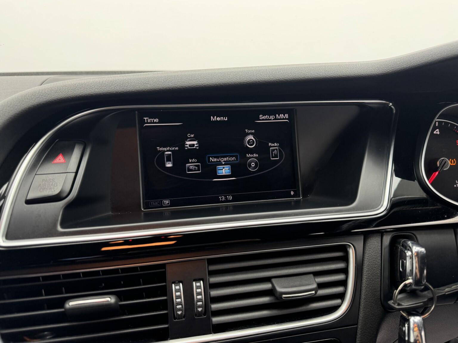 Audi A4 view 25