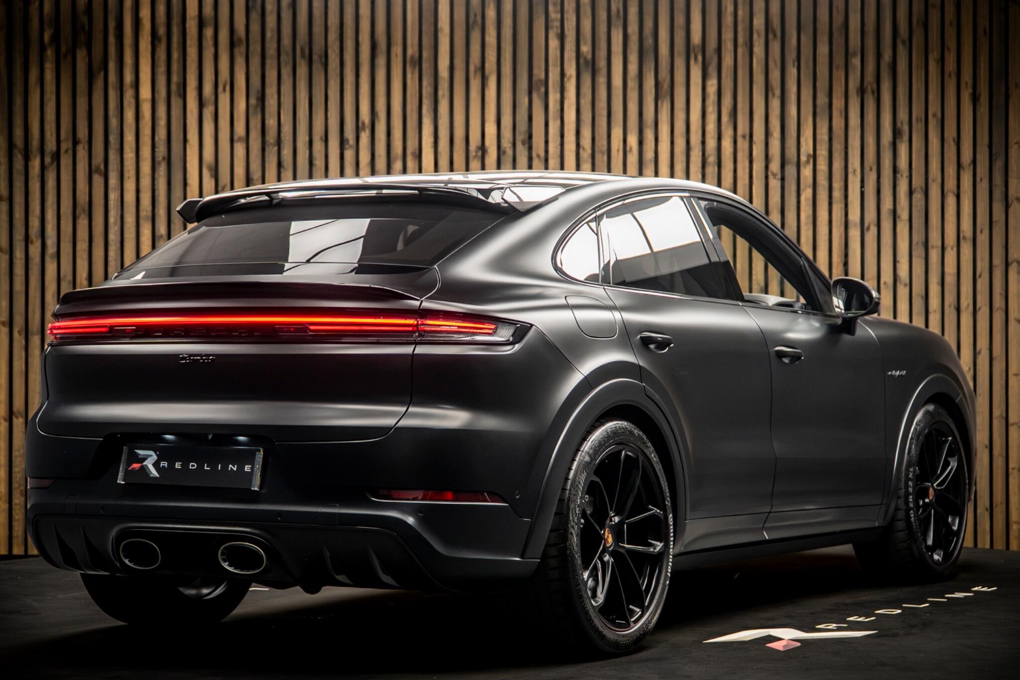 Porsche Cayenne view 4
