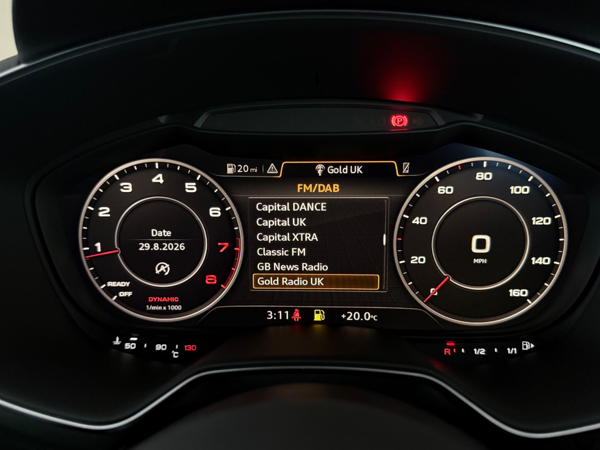 Audi TT view 23