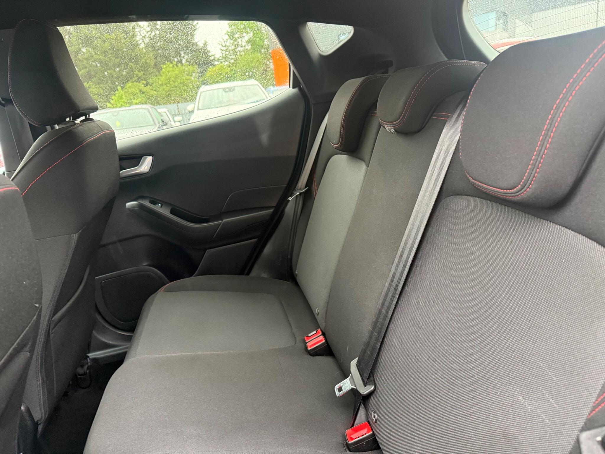 Ford Fiesta view 15