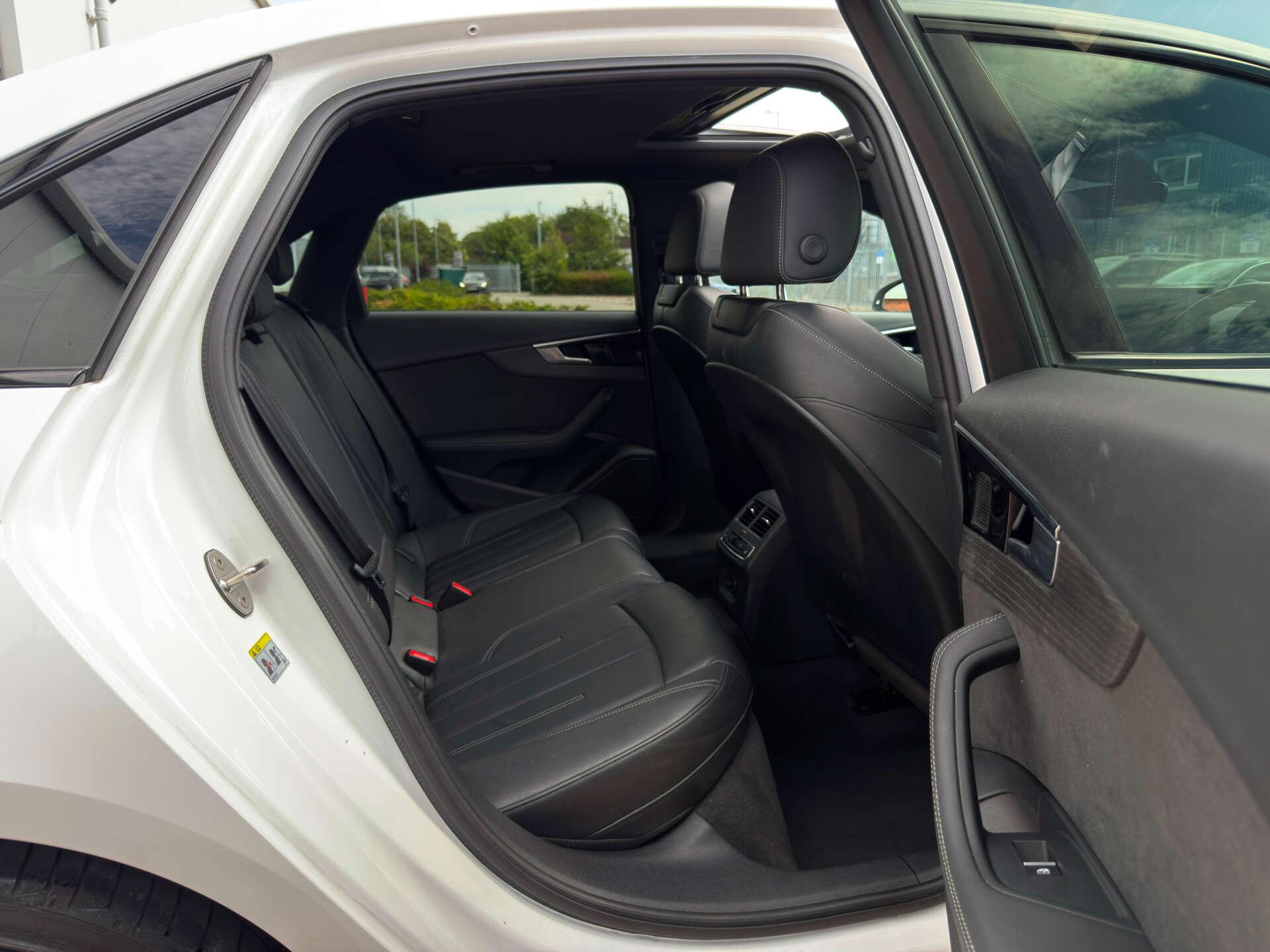 Audi A4 view 29