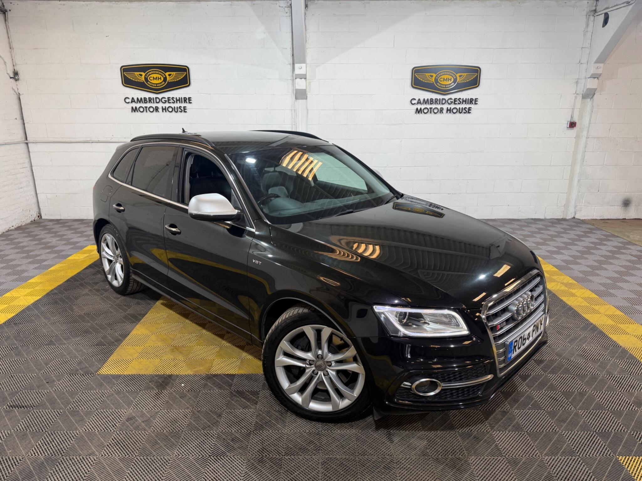 Audi SQ5 view 24