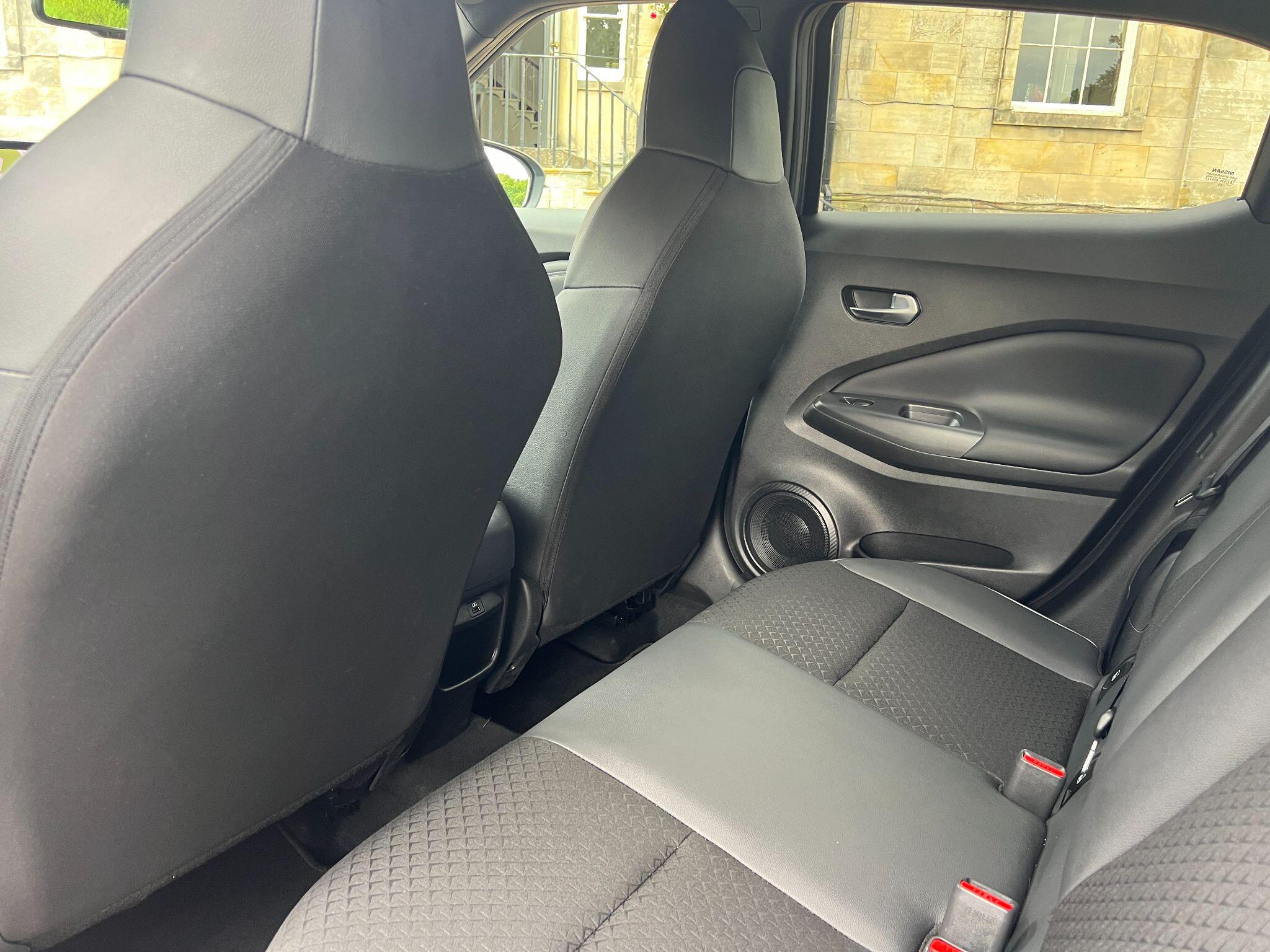Nissan Juke view 21